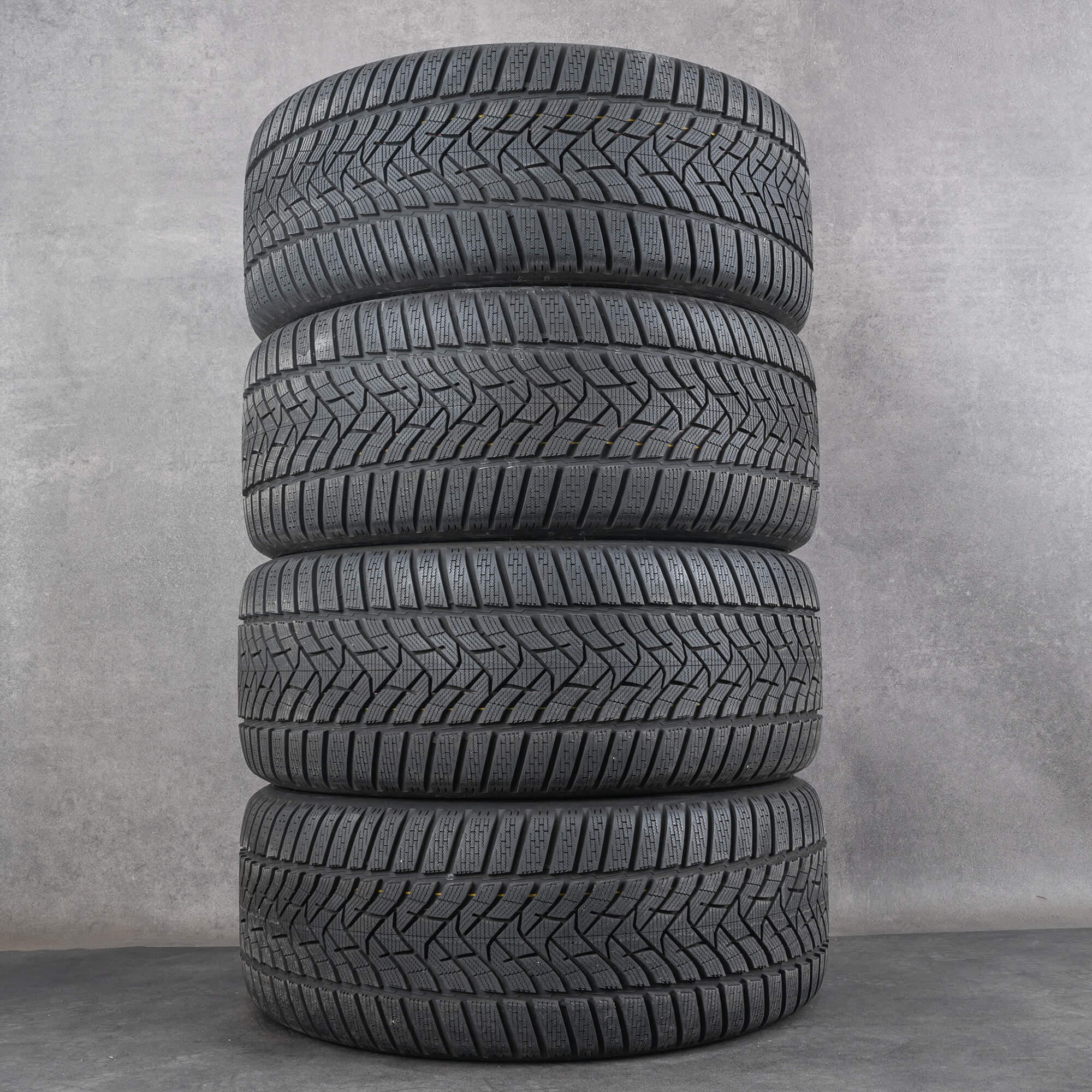 Originele Porsche 21 inch Cayenne winterwielen 958 92A velgen sport winterbanden