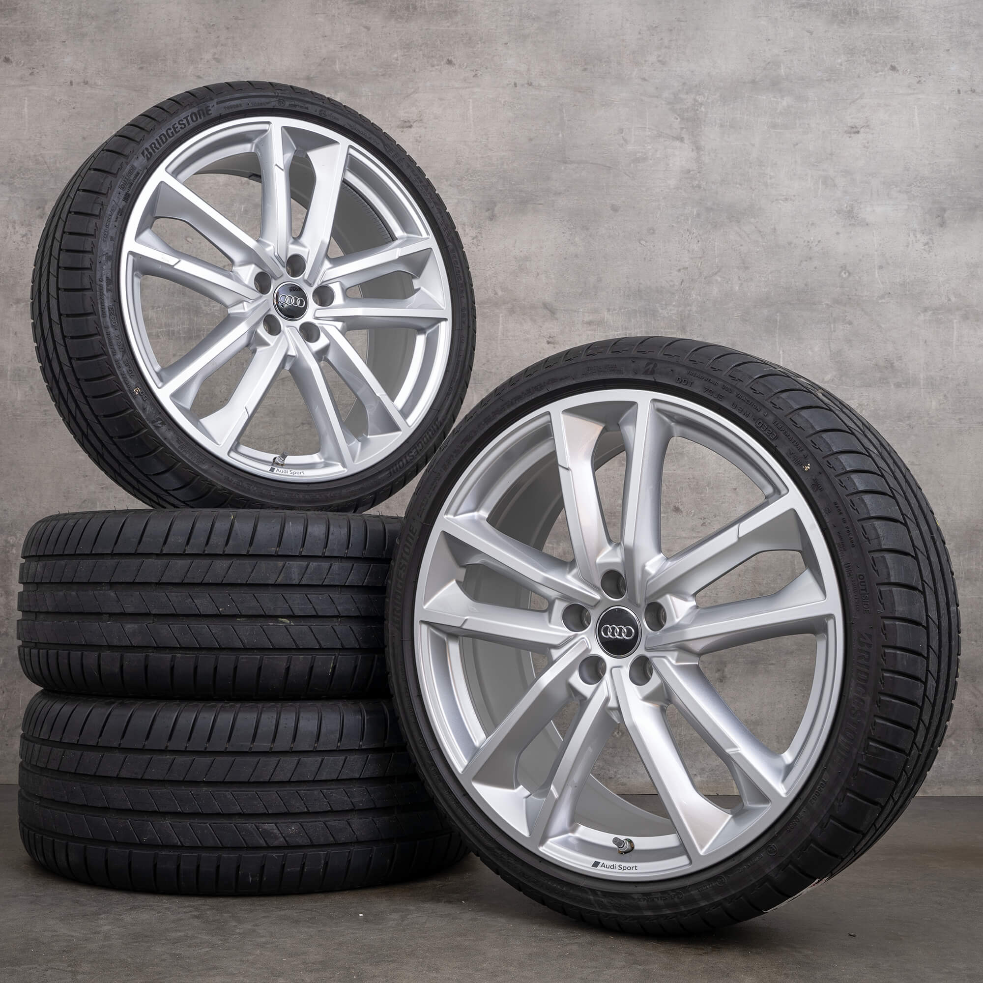 OEM Audi A6 S6 rims 21 inch 4K C8 summer wheels 4K0601025AE silver NEW