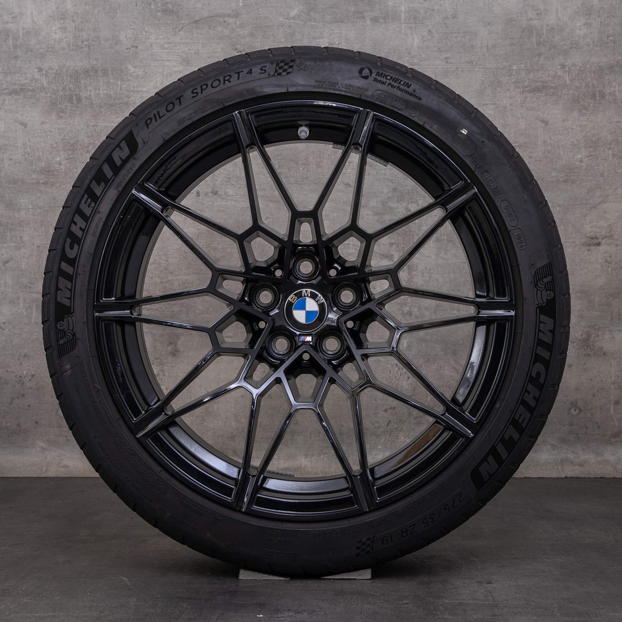 OEM BMW M2 M3 M4 Rims 19 20 inch G87 G80 G81 G82 G83 Summer wheels Styling 826 M 8093838 8093839 black glossy - wheel 1 of 4
