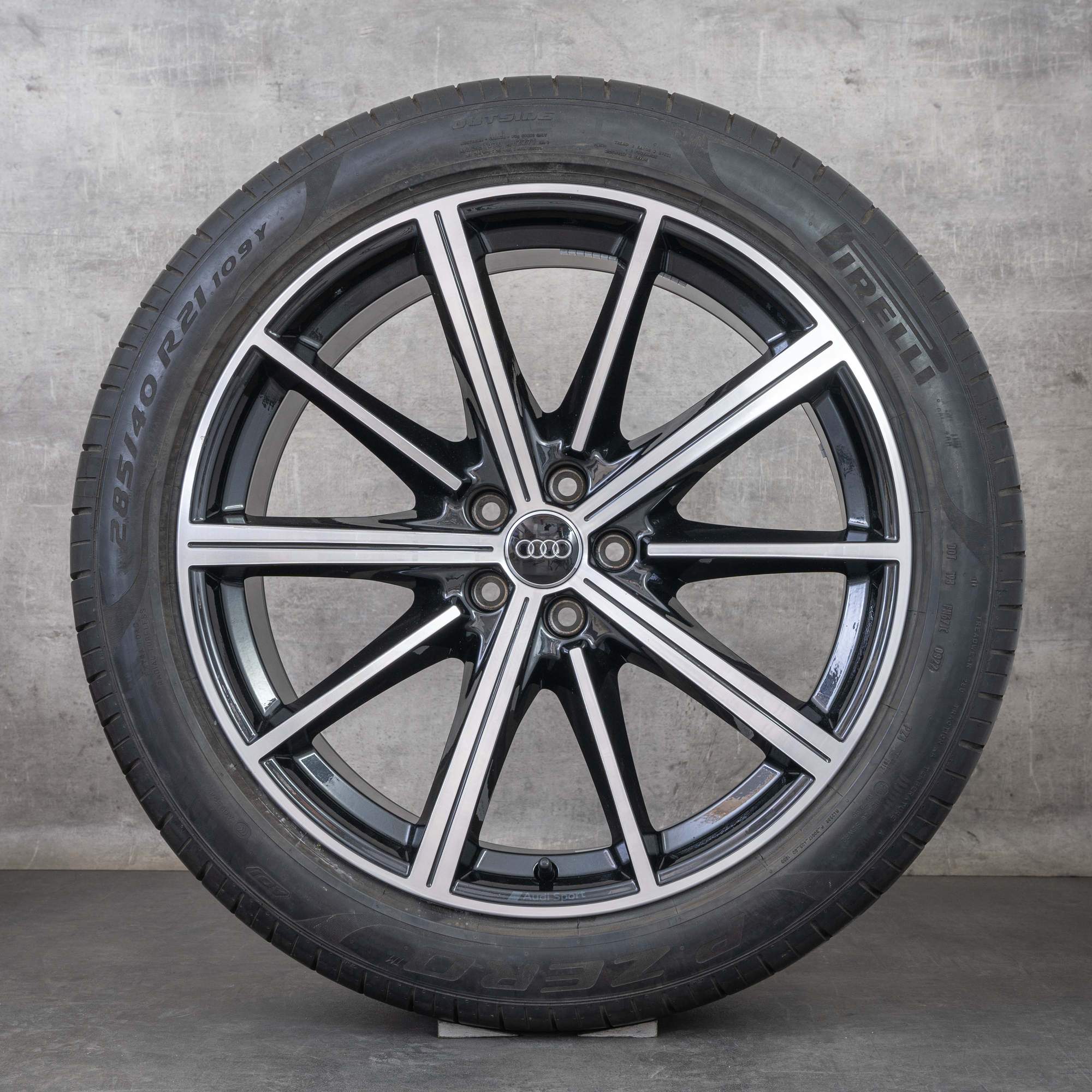 Oryginalne koła zimowe Audi Q7 SQ7 21 cali 4M felgi 4M0601025CC granitowe polerowane