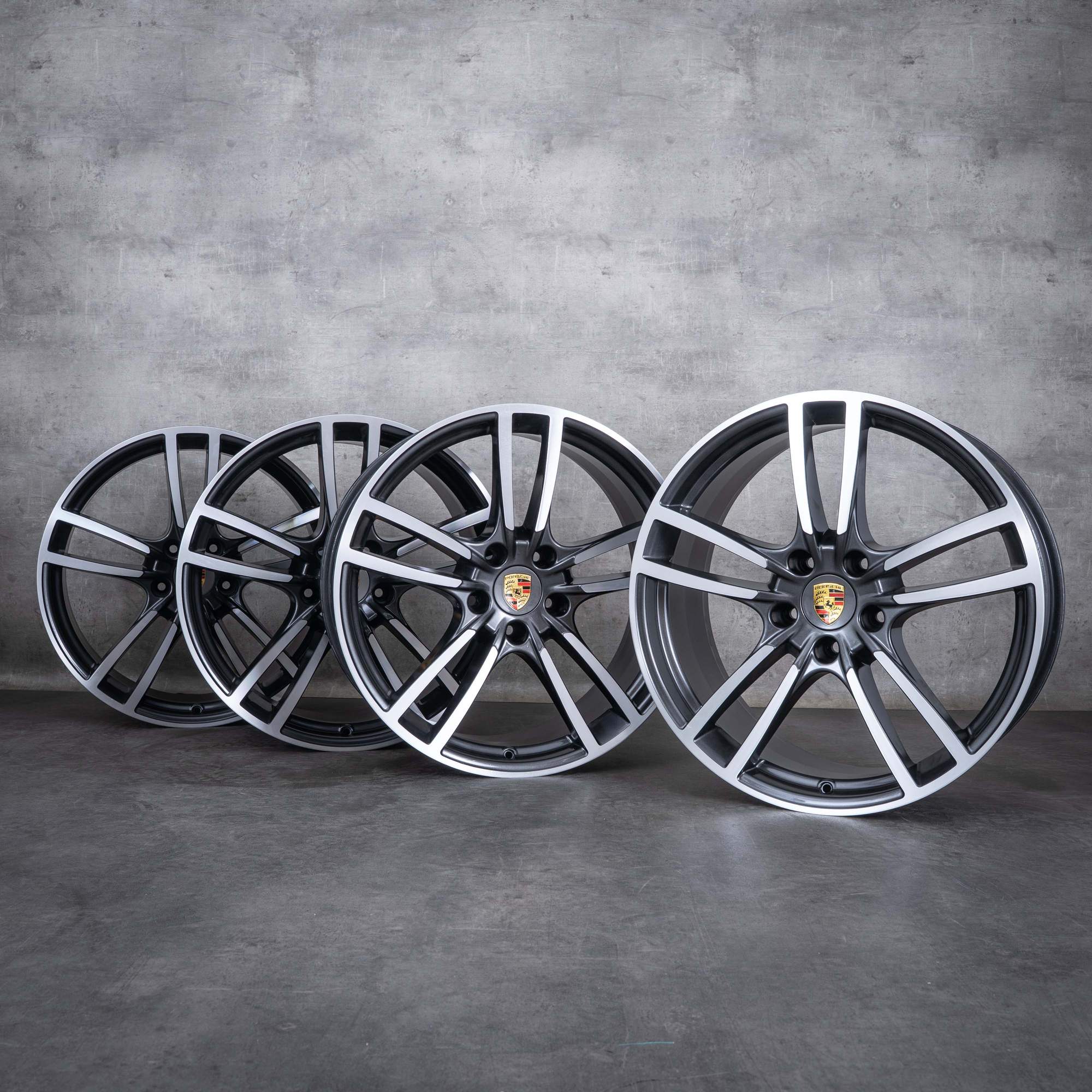 Alkuperäiset Porsche Cayenne 9YA 21 tuuman vanteet I II 9Y0601025BK 9Y0601025BL titaani kiillotettu