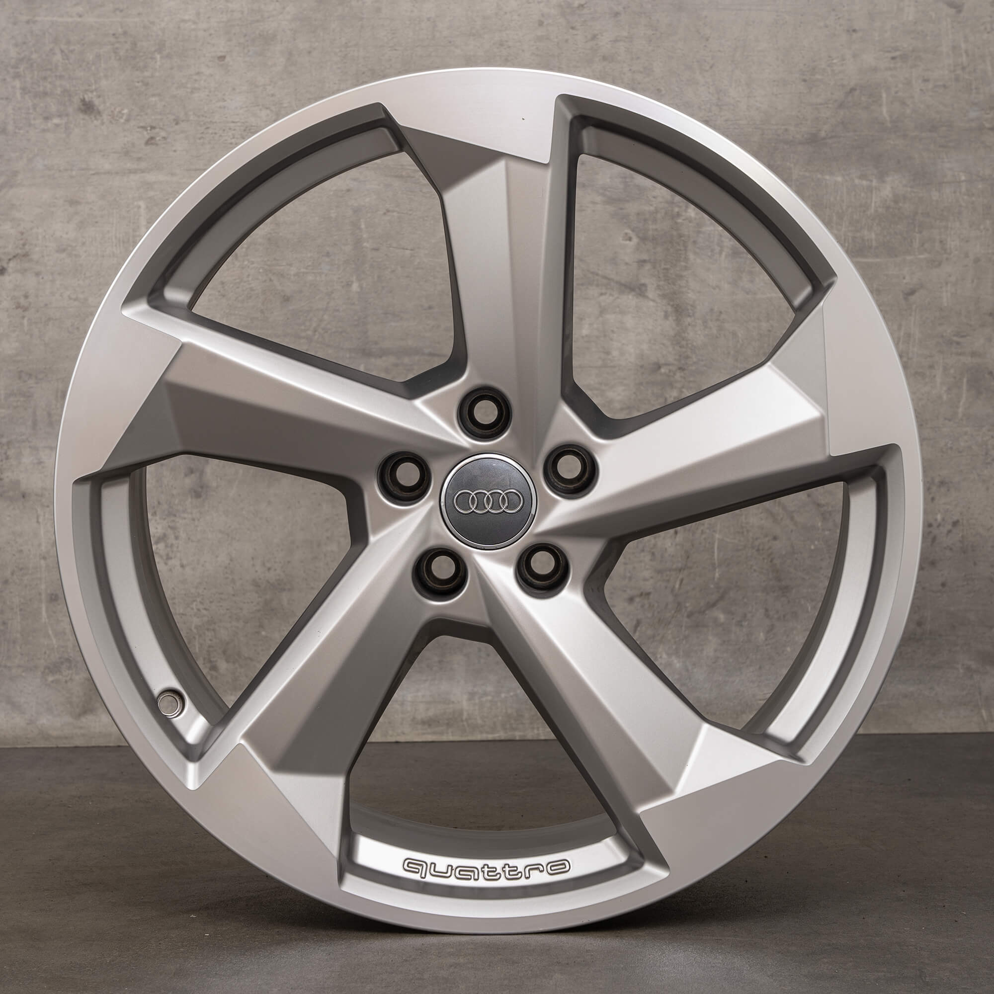 Cerchi Audi 20 pollici A8 S8 4H 4N Cerchi in alluminio 4H0601025DB 9 x 20 ET37