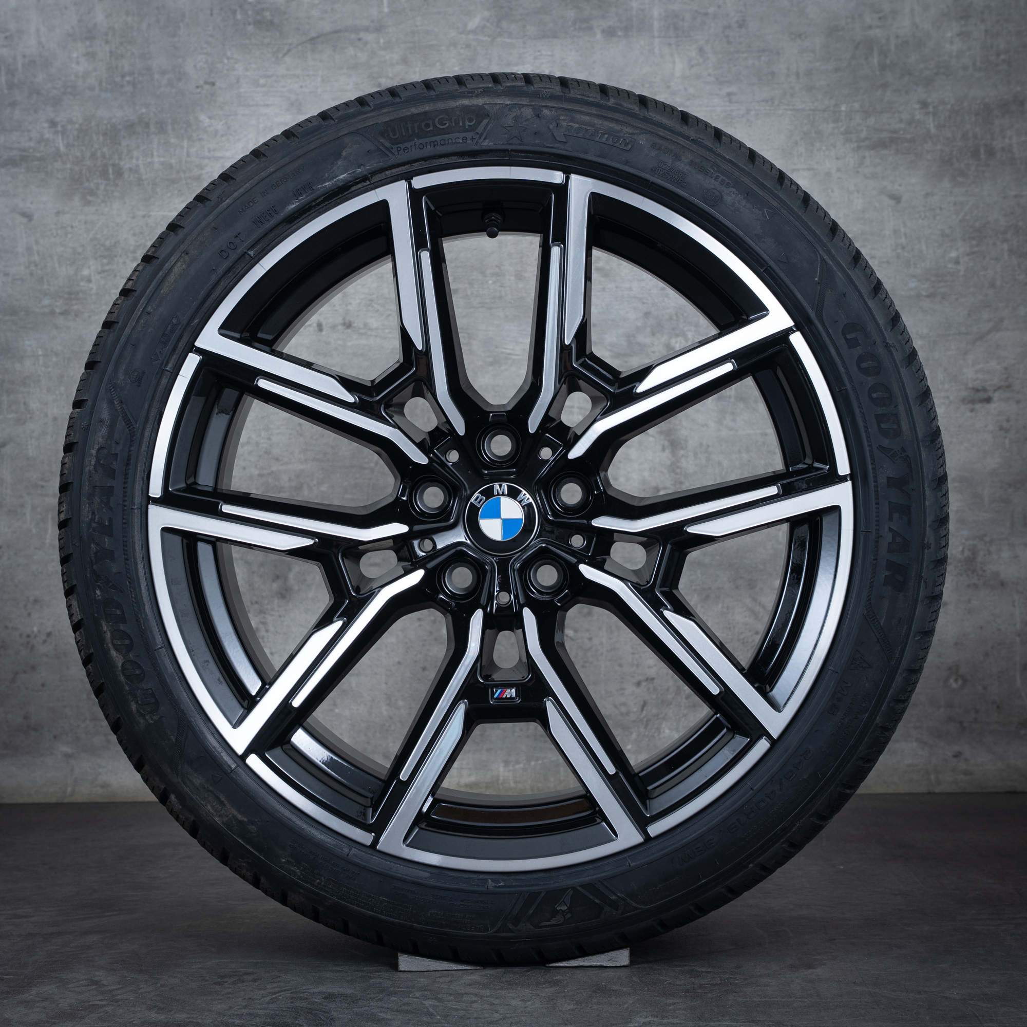 Oryginalne felgi BMW serii 4 i4 19 cali G26 Gran Coupe letnie koła stylizacja 859 M 8747304 8747305 jet black polerowane toczone