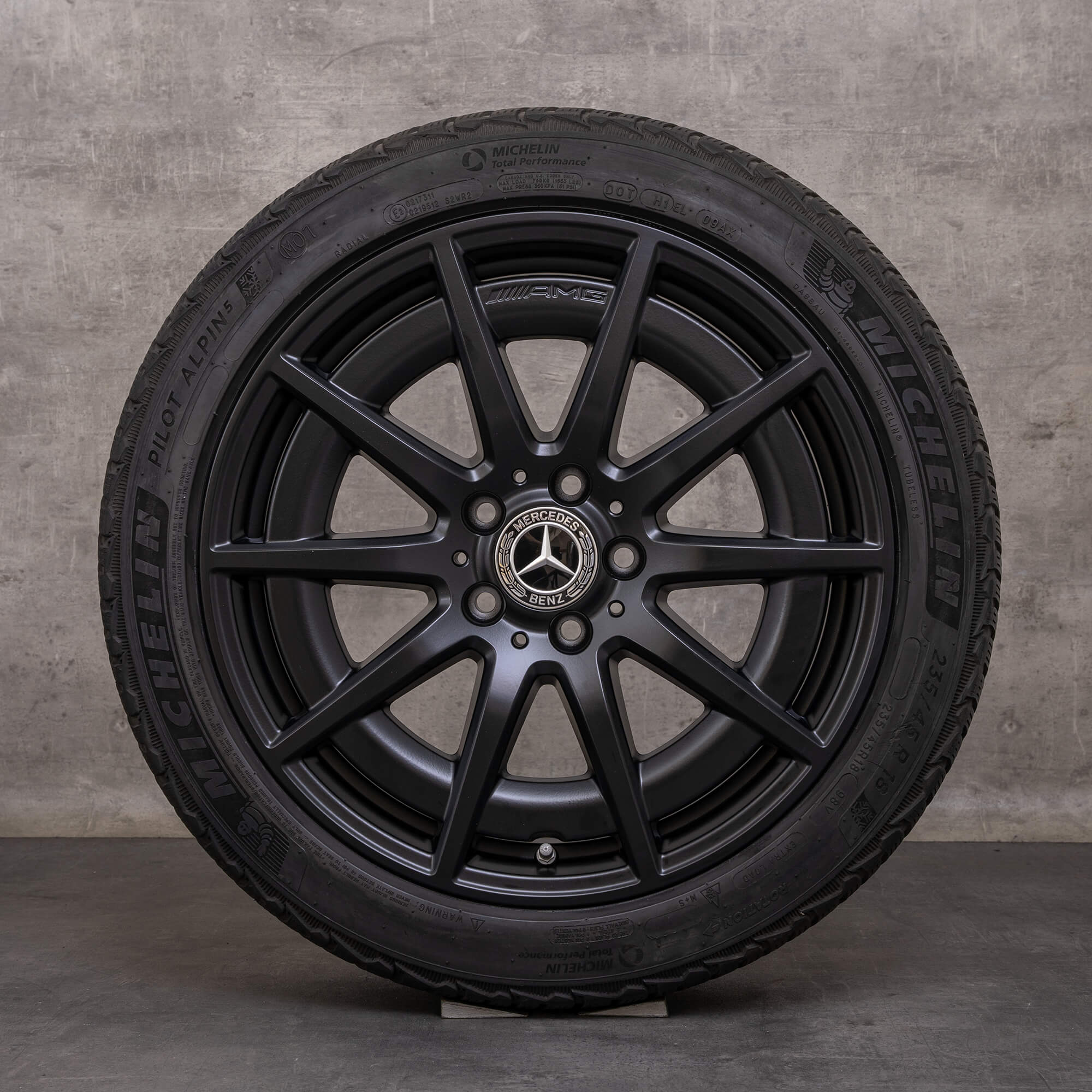 Originale Mercedes Benz Classe C C43 AMG pneumatici invernali 18 pollici W206 S206 cerchi A2064012100 nero opaco