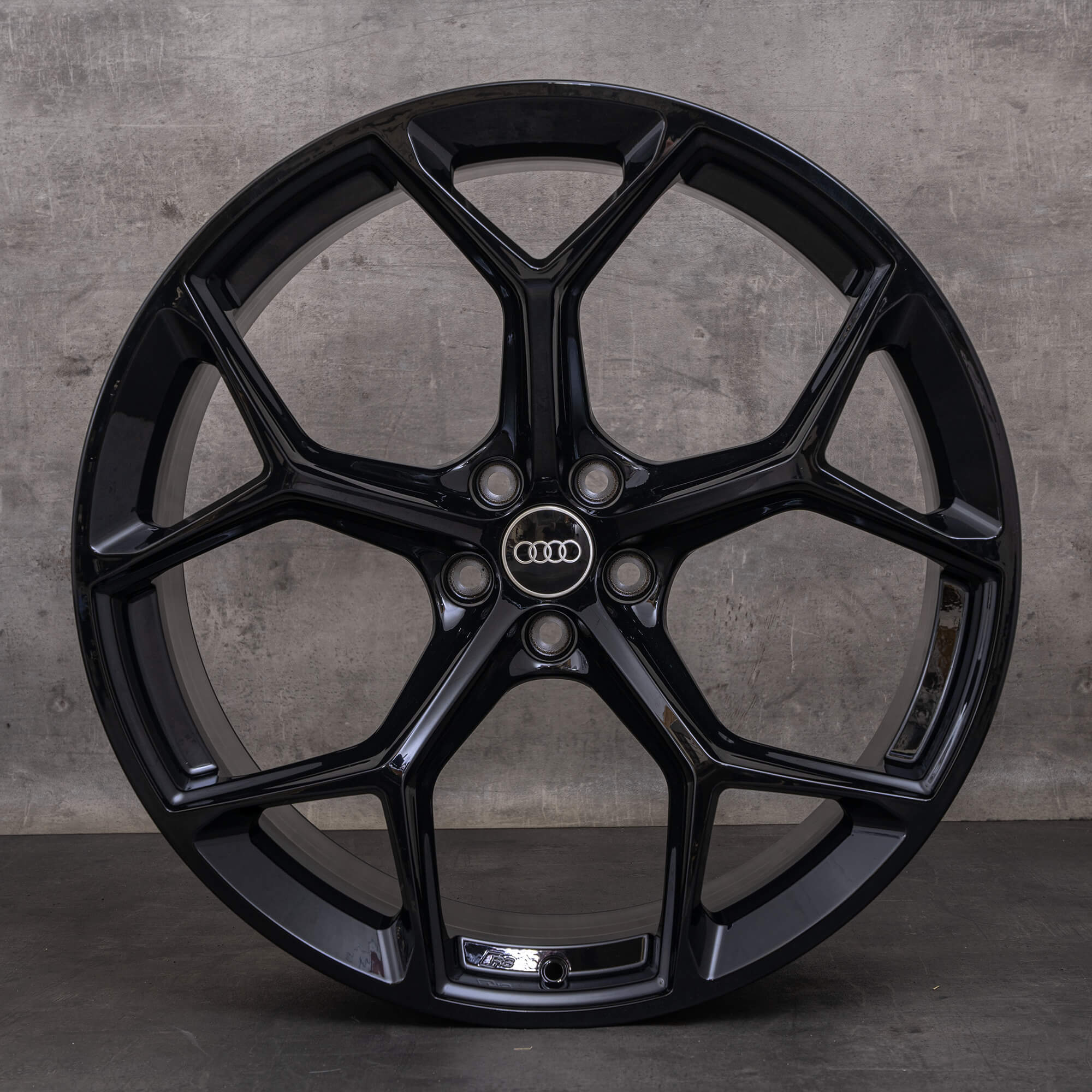 OEM Audi RS6 RS7 Rims 22 inch 4K C8 4K0601025BM Performance honeycomb design black gloss NEW