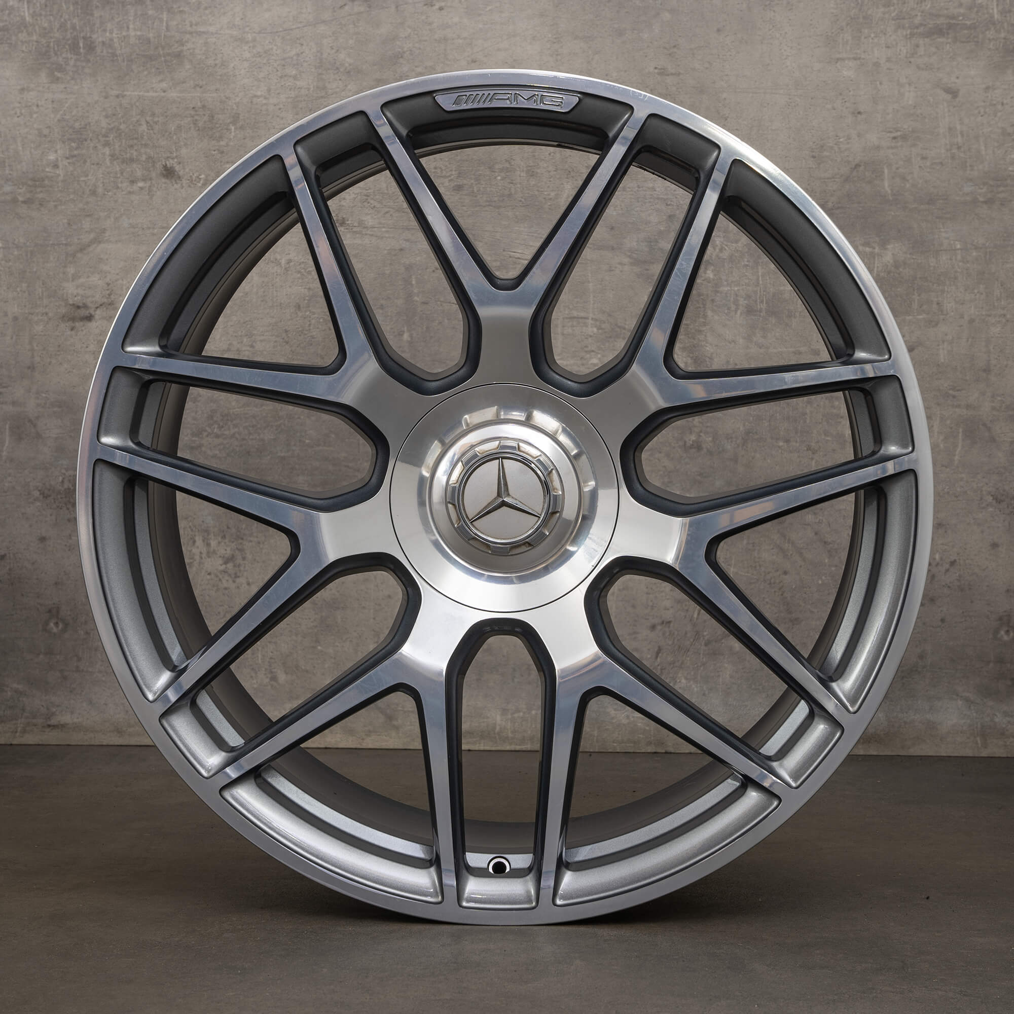 OEM Mercedes Benz G-Class AMG rims 22 inch G63 W463A A4634012000 