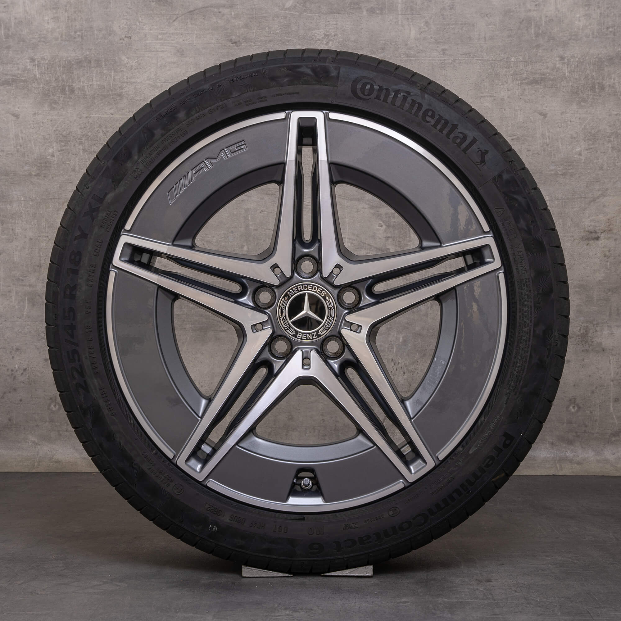 OEM Mercedes Benz C-Class 18 inch AMG rims W206 S206 summer tires A2064011700 A2064011800 himalaya grey glossy turned