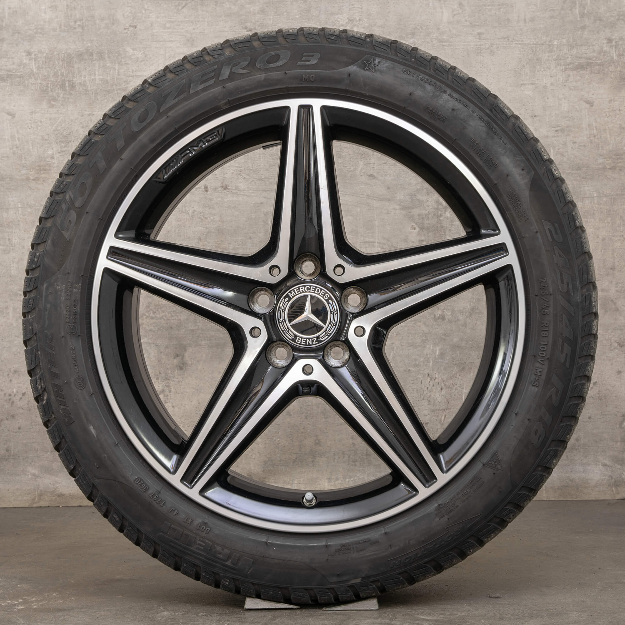 Genuine AMG Mercedes Benz Classe E ruote invernali 18 pollici W213 S213 A238 C238 cerchi A2134011800 A2134011900 himalaya grigio lucido tornito