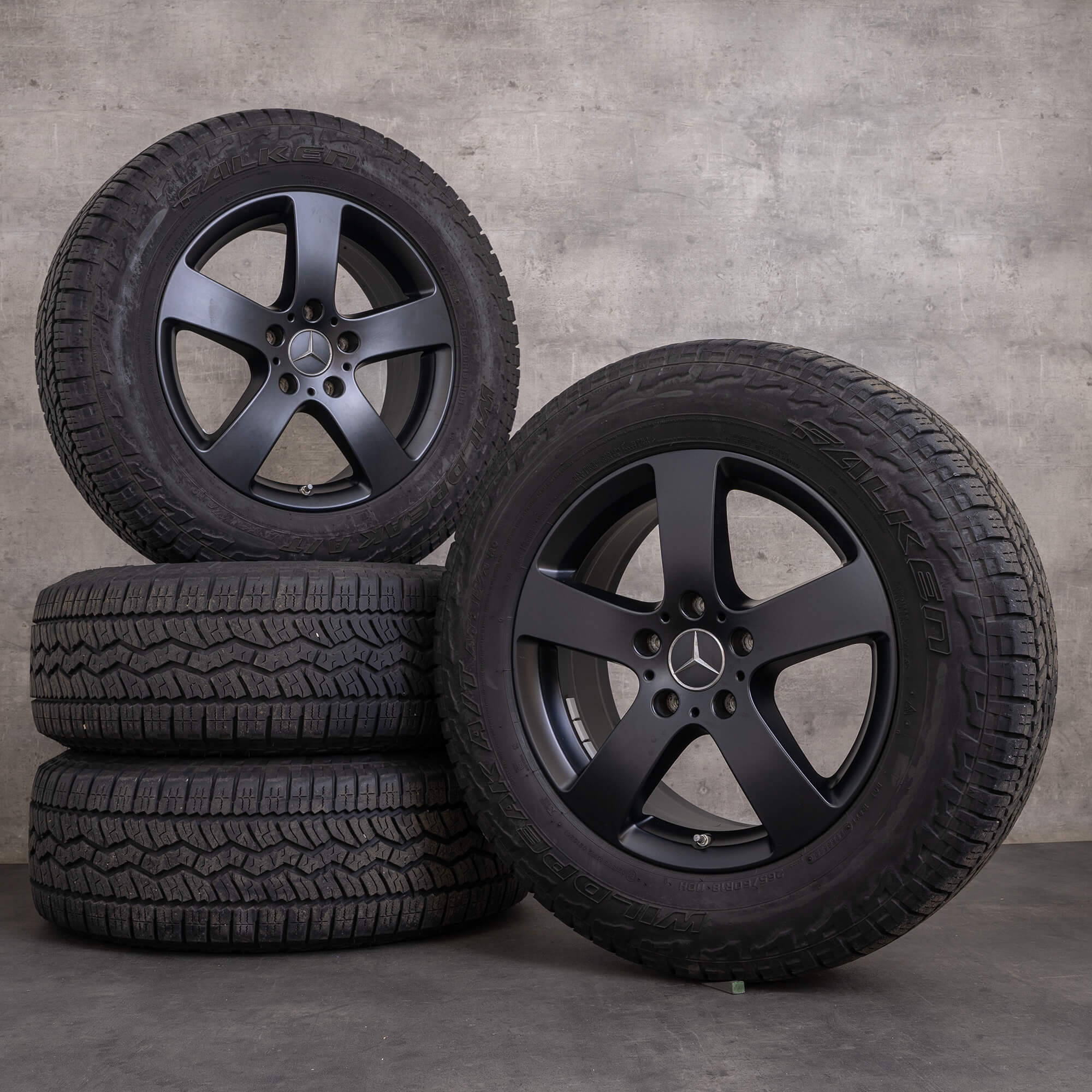 Original Mercedes Benz G-Klasse Winterräder 18 Zoll 463A Felgen A4634010900 schwarz matt