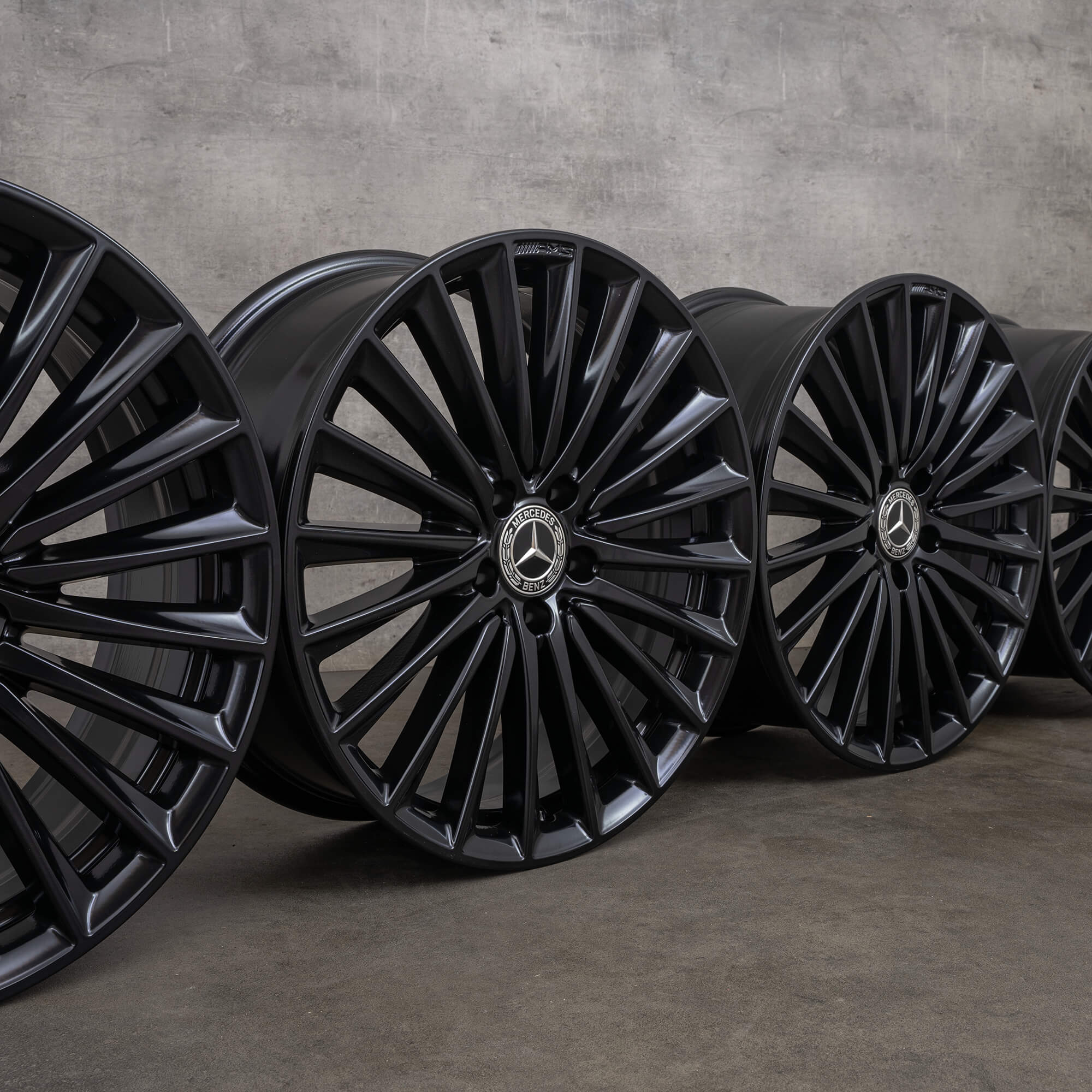 19 Inch Benz Rim AMG Mercedes Benz C-Class W206 S206 19 inch rims painted black NEW