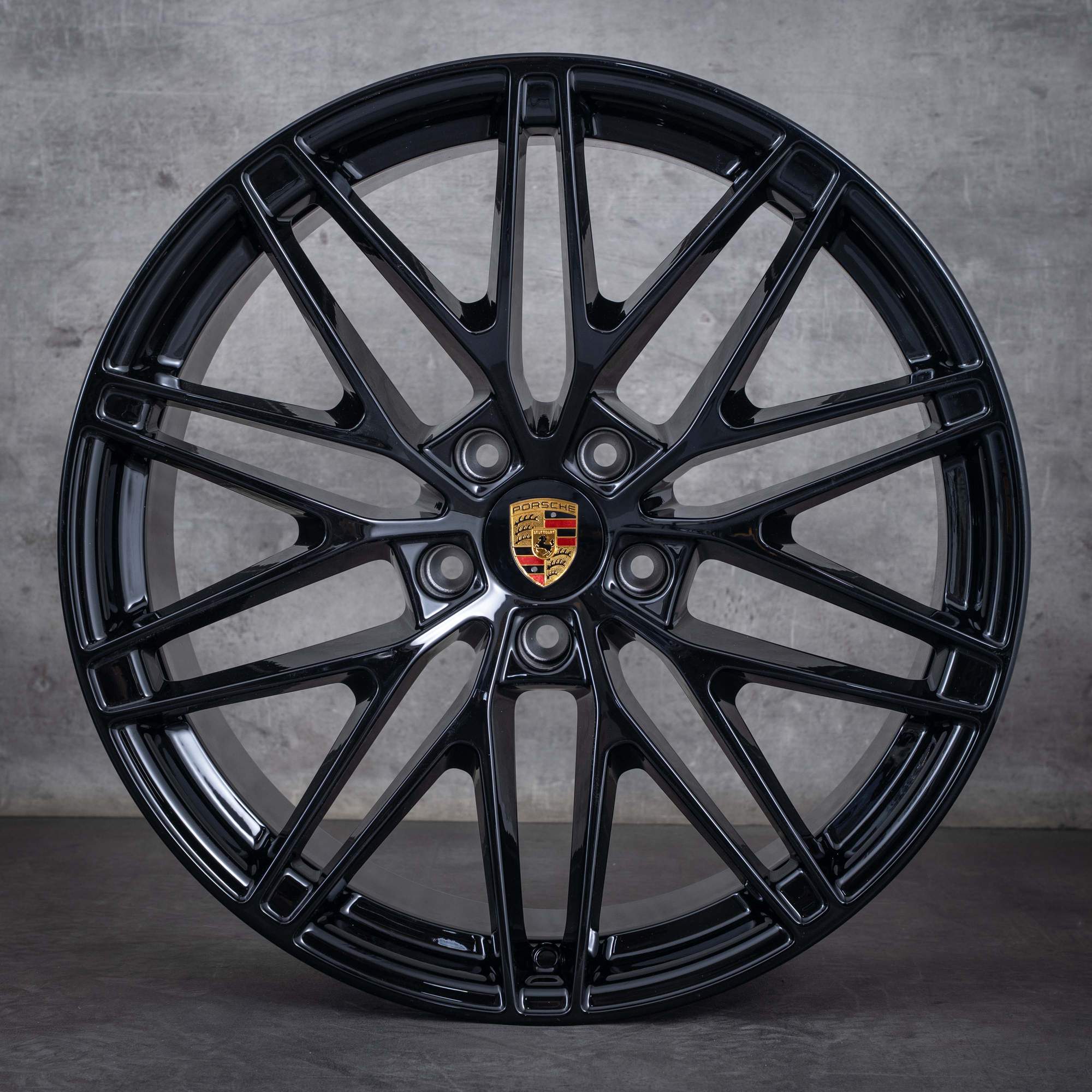 OEM Porsche Macan Electric Rims 22 inch H2 RS Spyder Design 95C601025AD 95C601025AE black gloss NEW