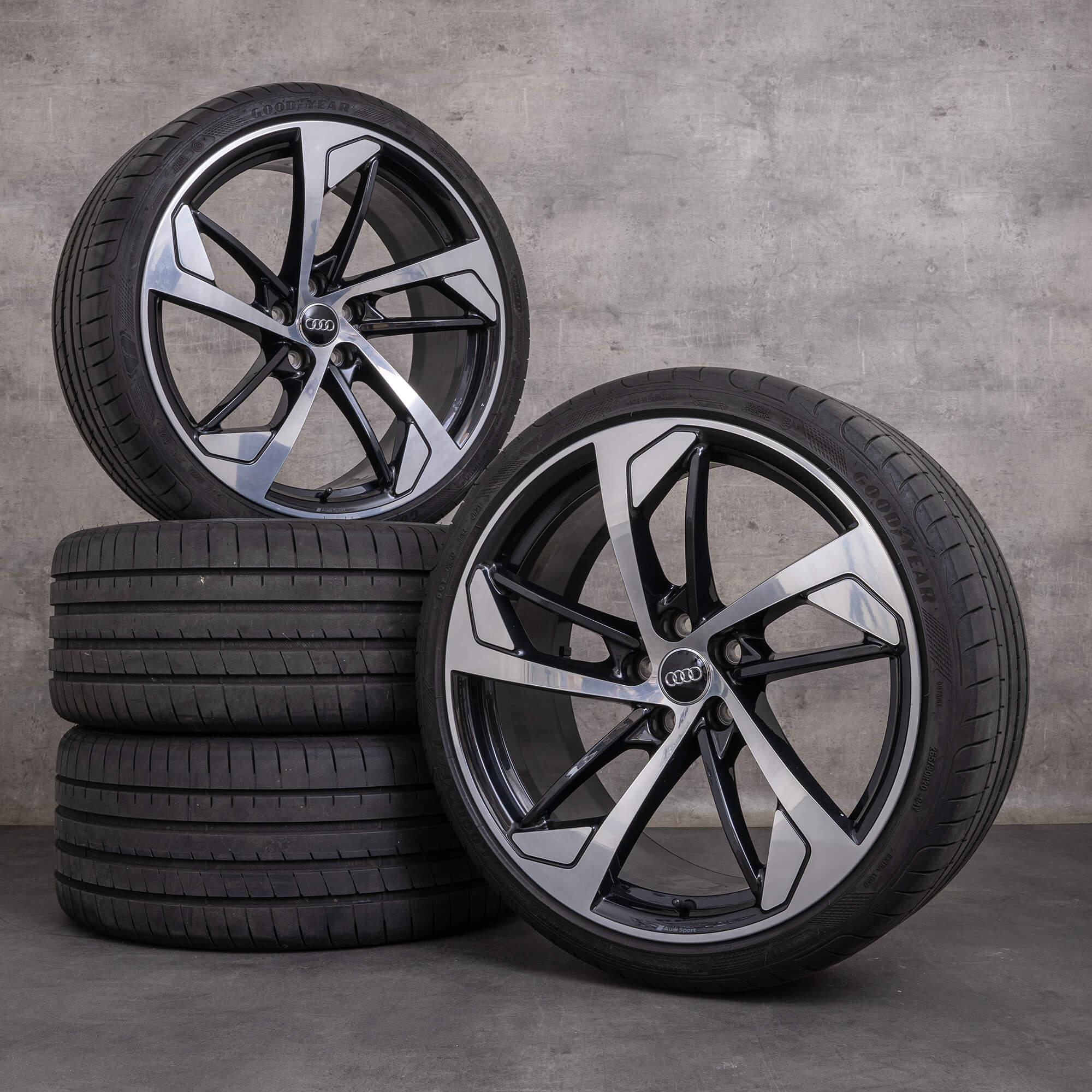 Genuine Audi A5 S5 ruote 20 pollici F5 8W B9 estive 8W0601025CL rotore nero lucido girato
