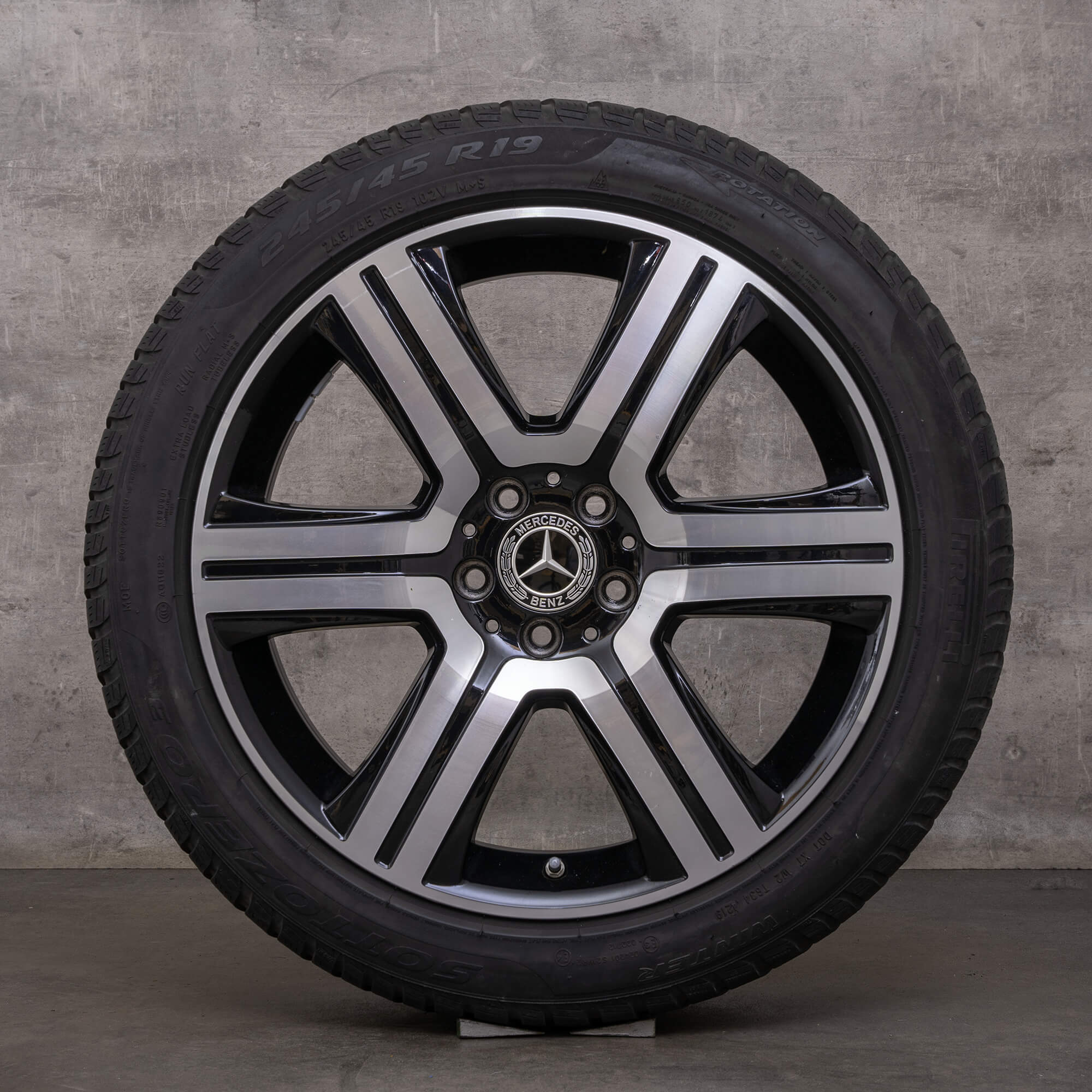 Originální zimni alu kola Mercedes Benz třídy E 19" X213 All Terrain disky A2534011600 černé leštěné
