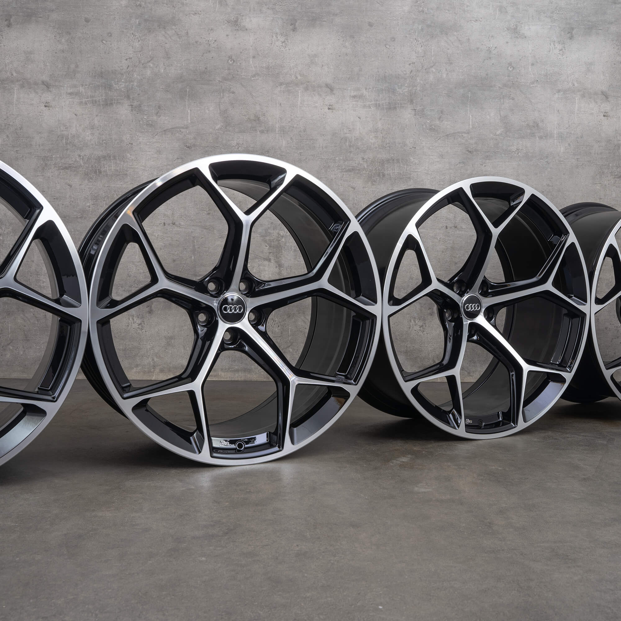 Audi RS6 RS7 C8 4K 22 inch rims honeycomb design 4K0601025BM NEW