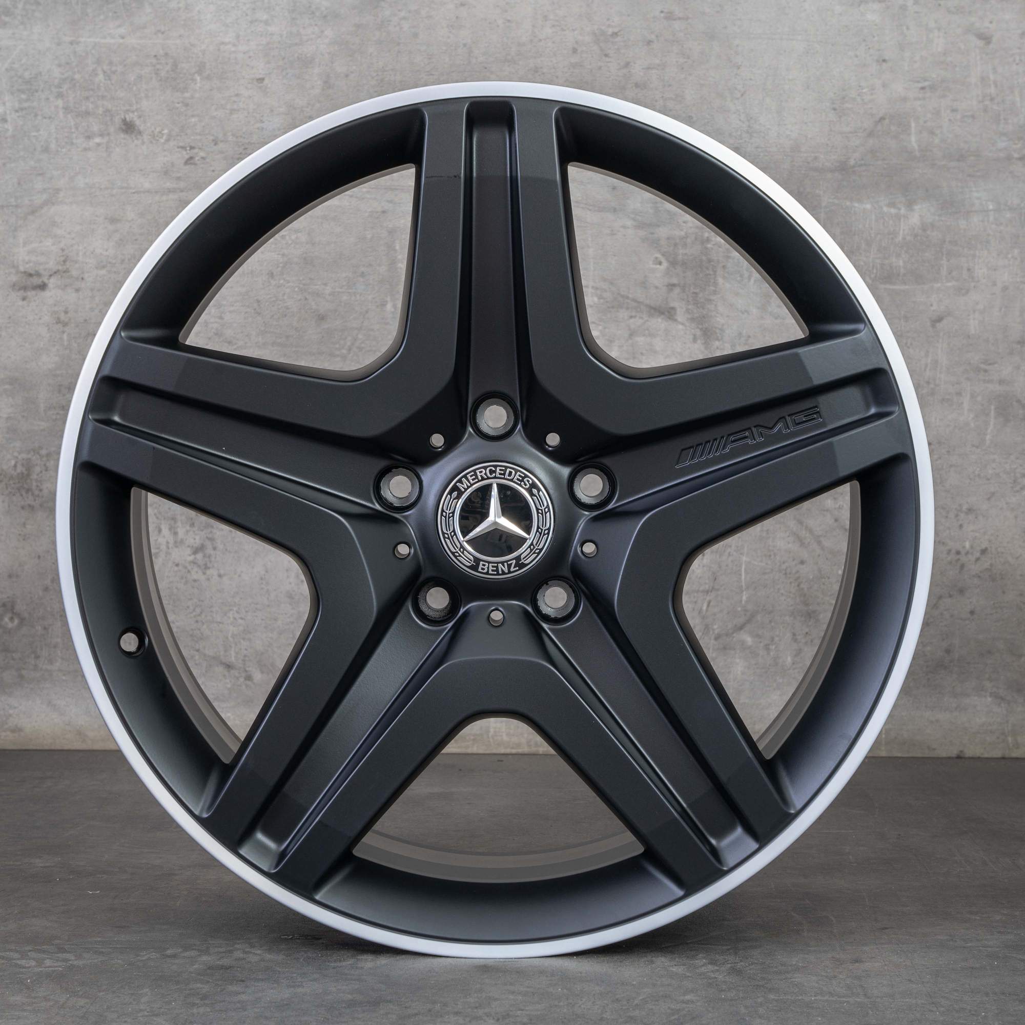 Oryginał Mercedes Benz Klasa G AMG felgi 20 cali W463 W465 G63 G65 koła letnie A4634012702 czarny mat polerowane NOWOŚĆ