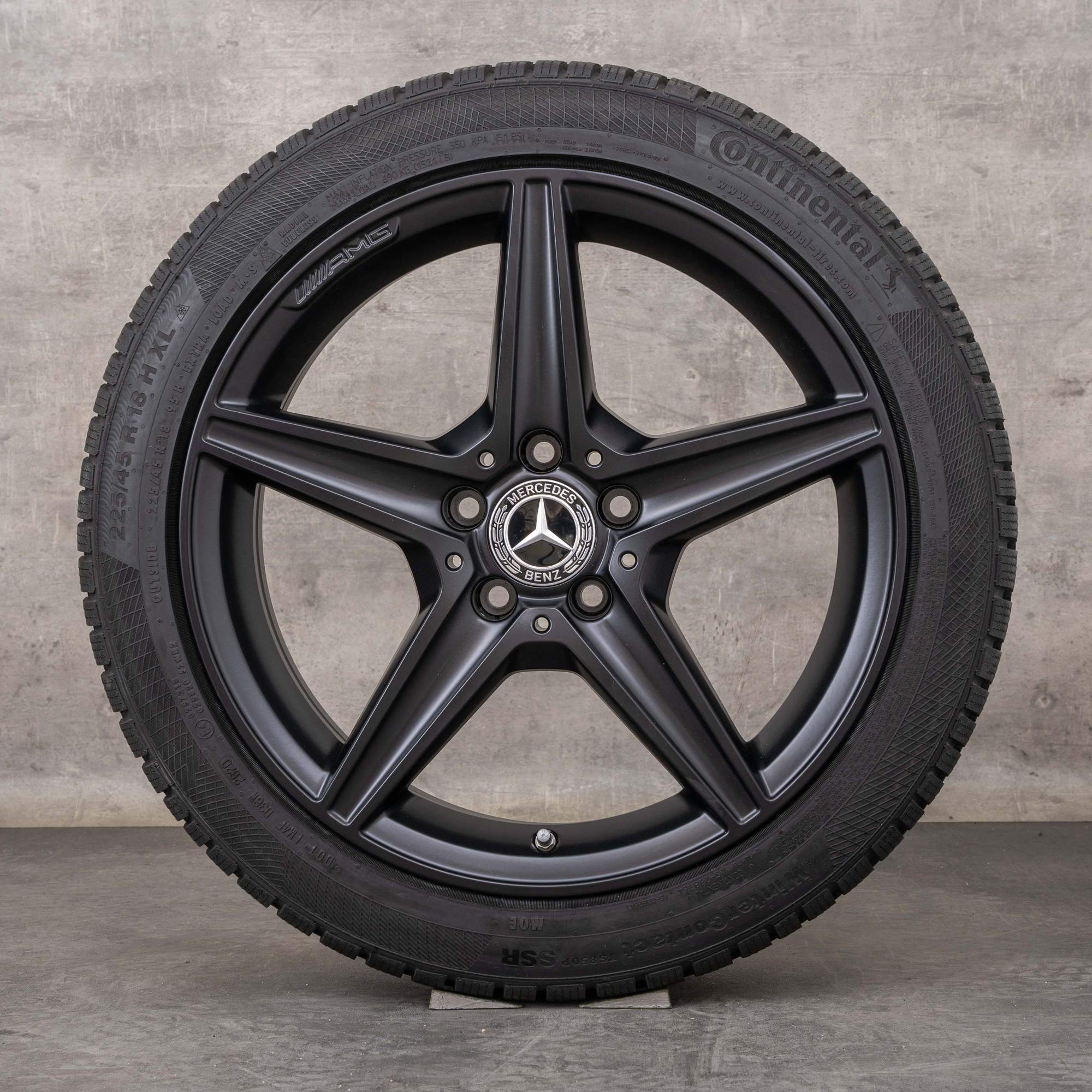Oryginalne koła zimowe Mercedes Benz Klasa C AMG 18 cali W205 S205 C205 A205 Felgi A2054011100 czarny mat