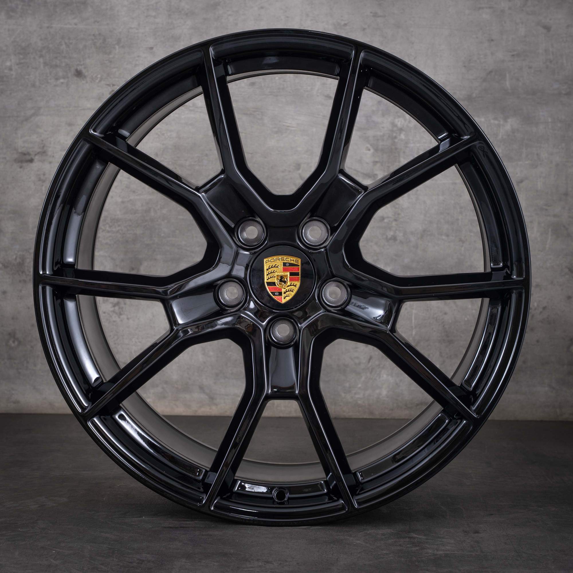 Original Porsche Taycan Felgen 21 Zoll 9J1 I & II 9J1601025BC 9J1601025BD schwarz glanz