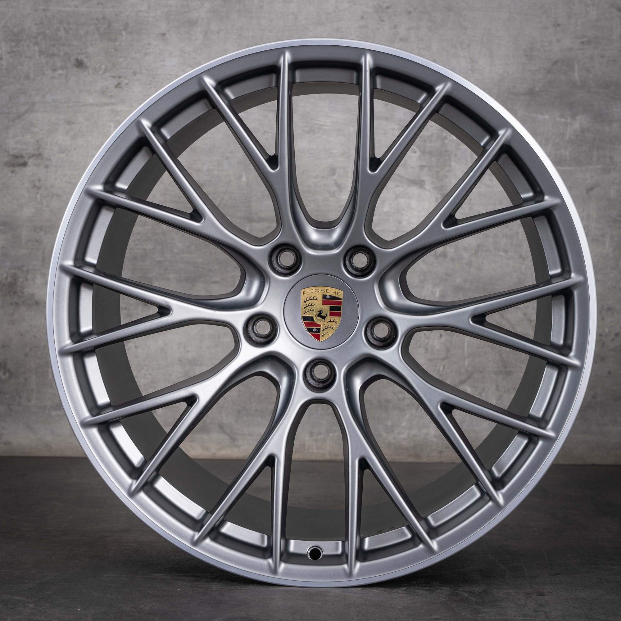 Oryginalne felgi Porsche 911 20 cali 991 II Carrera 4 i 4S 99136271200 99136276005 platynowo-srebrne matowe, Polerowane