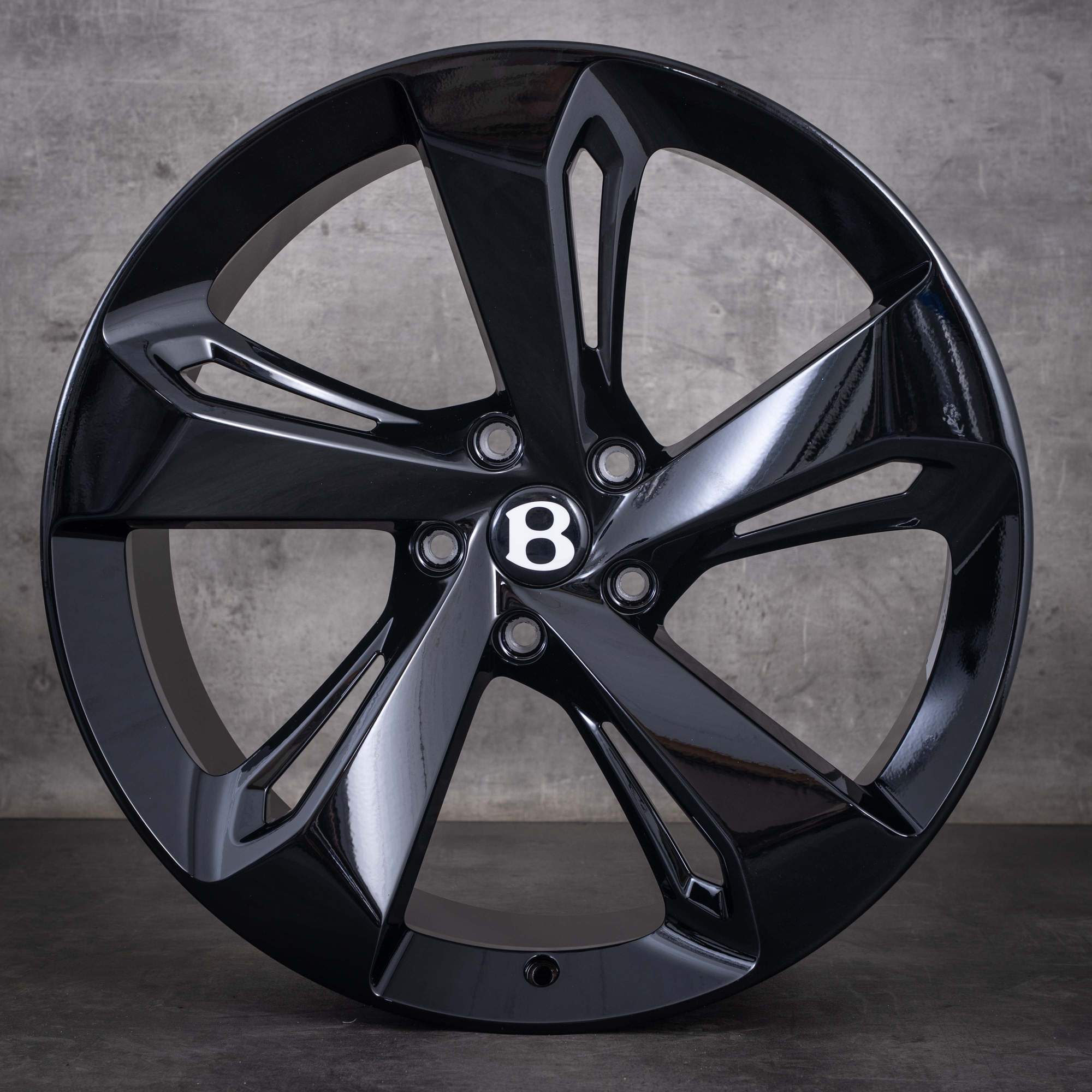 Llantas originales Bentley Bentayga de 22 pulgadas 4V1 36A601025D negro brillante - llanta 1 de 4