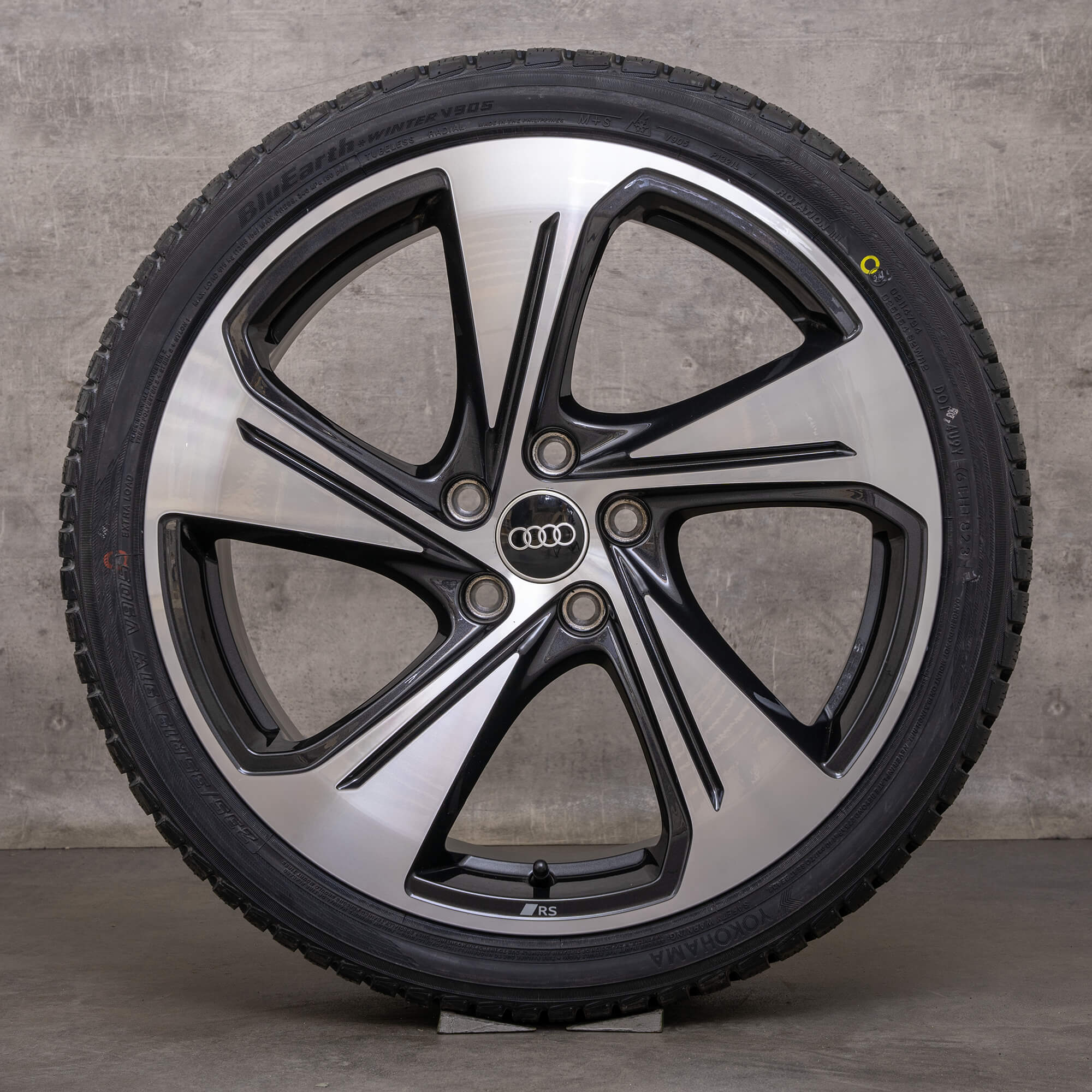 OEM Audi A3 S3 winter wheels 19 inch 8Y 8V rims 8Y0601025CG black glossy turned