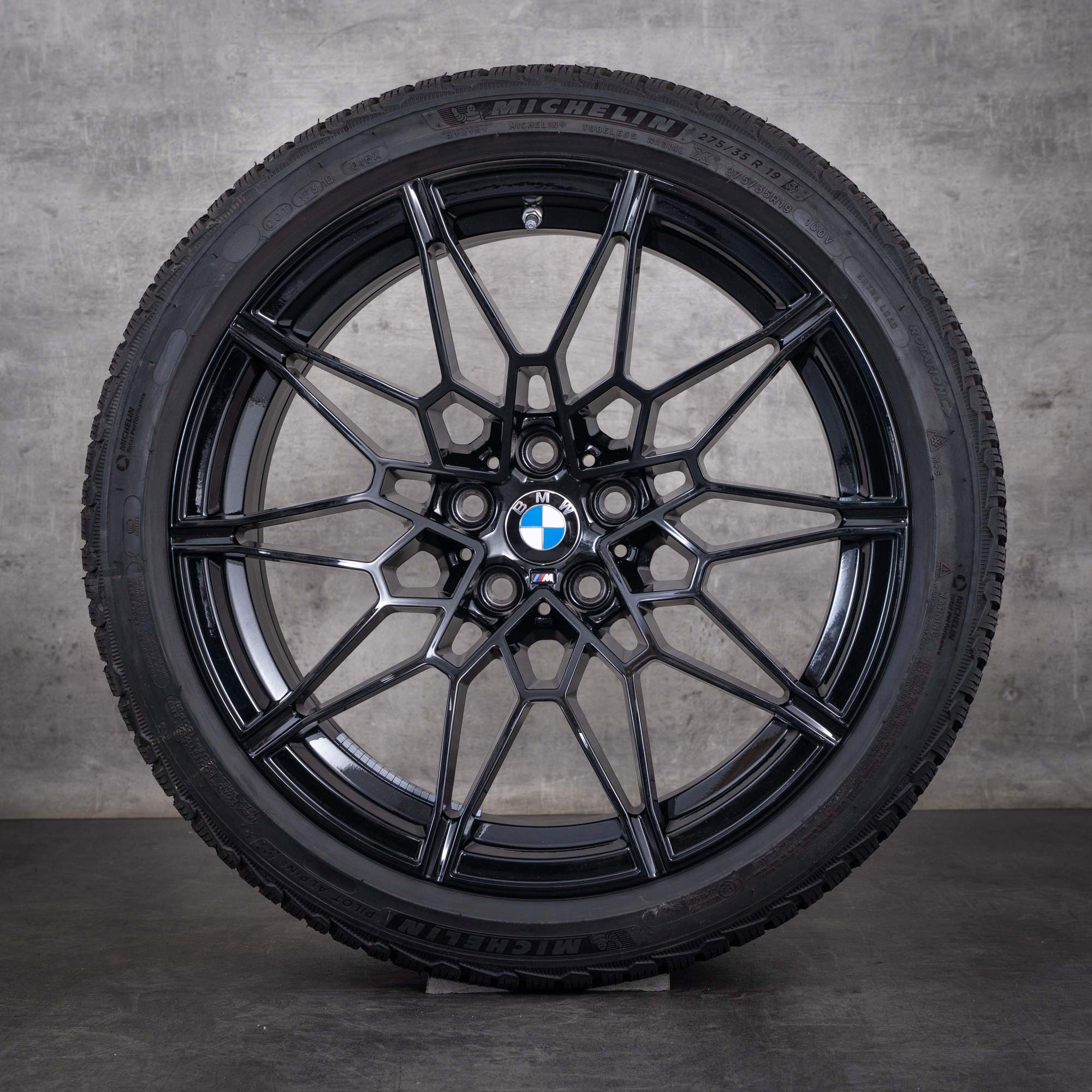 Originele BMW M3 M4 winterbanden op velg 19 20 inch G80 G81 G82 velgen Styling 826 M 7882868 8093839 jet black - wiel 2 van 4