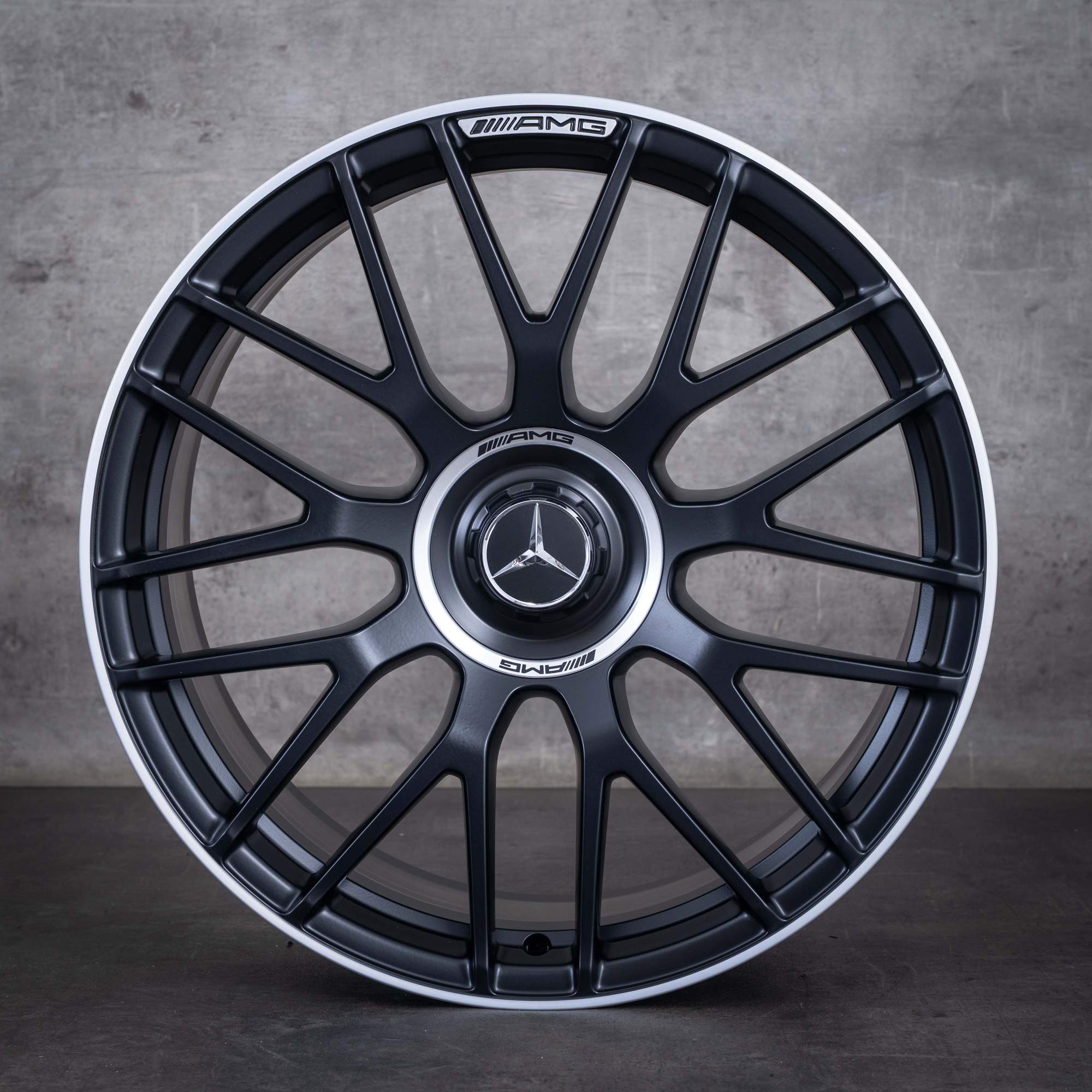 Jante originale Mercedes-Benz Clasa C C63 & S AMG de 19 inci W205 S205 A2054011700 A2054011800 negru mat diamantate NOI