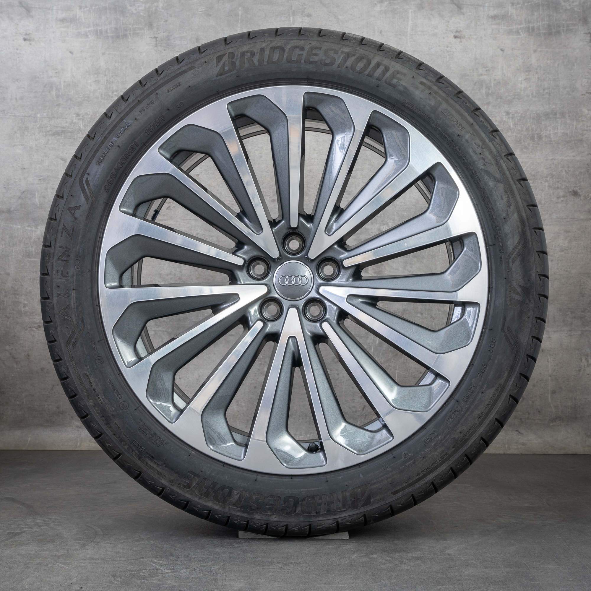 Oryginał Audi Q8 e-tron felgi 21 cali GE koła letnie 4KE601025G tytanowe polerowane