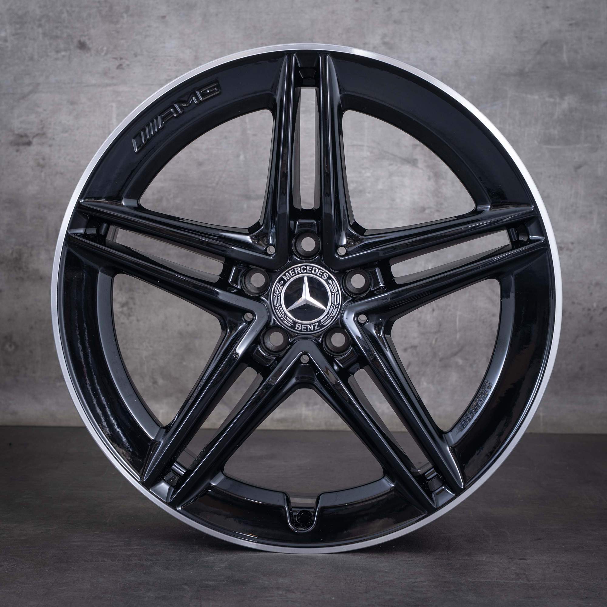 Jante originale Mercedes-Benz Clasa A A 45 CLA 45 AMG de 19 inci W177 X118 C118 A1774012300 negre cu marginea diamantată NOI