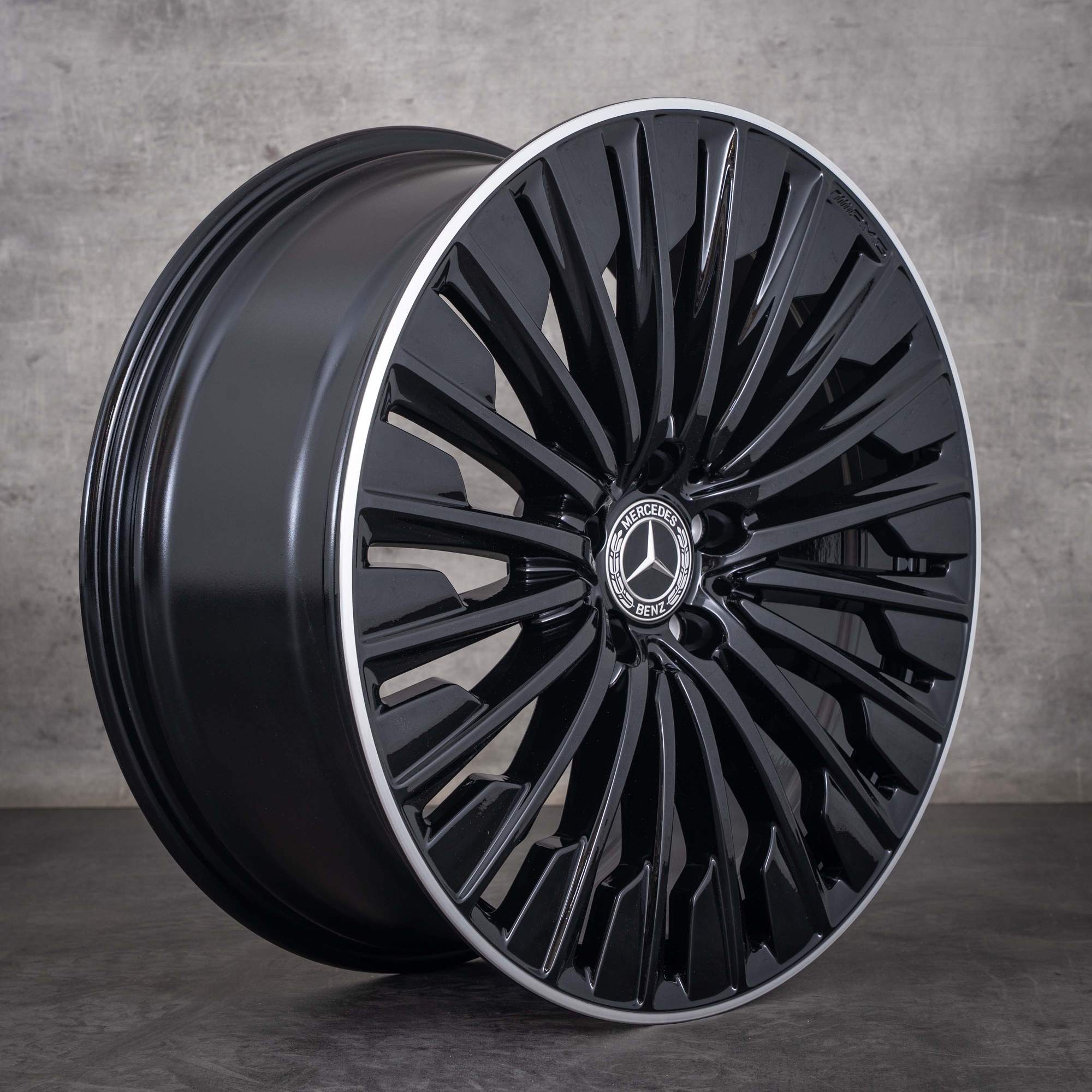 Jantă originală Mercedes-Benz Clasa E AMG de 20 de inci W214 S214 A2144010500 neagră diamantată NOUĂ