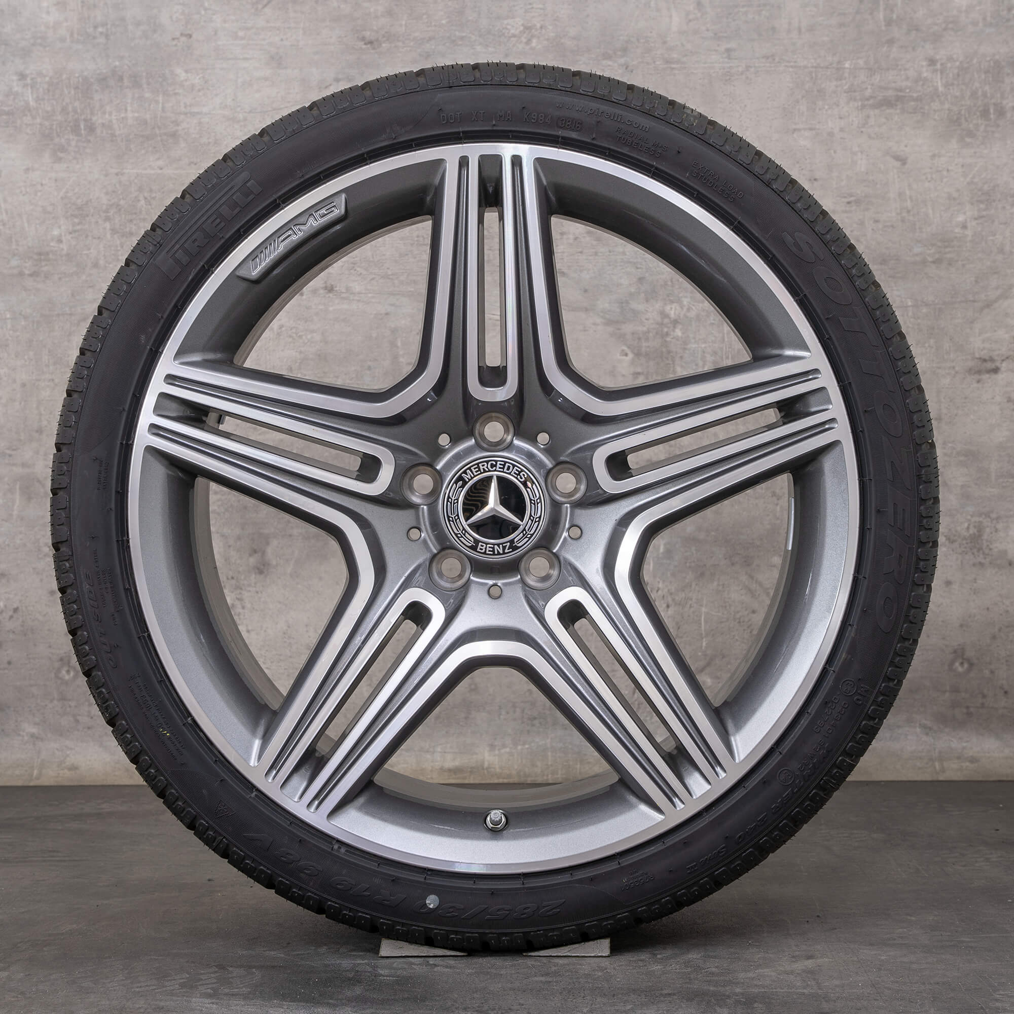 Originali Mercedes Benz SL 63 & 65 AMG cerchi con gomme invernali da 19 pollici R231 W231 auto A2314010000 A2314011902 grigio himalaya lucido tornito