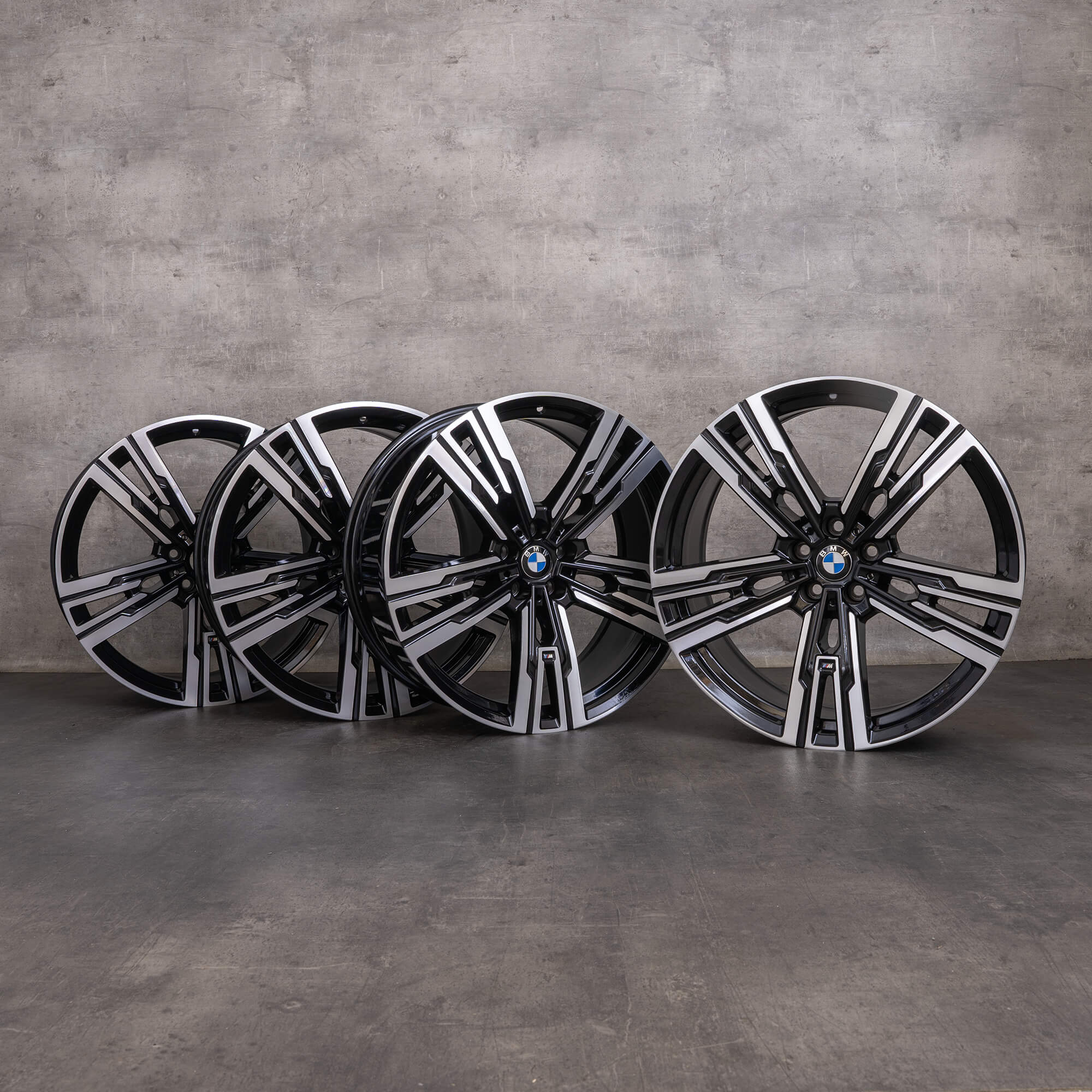 Jantes originais BMW Série 7 i7 de 21 polegadas G70 Styling 908 M 5A19DF0 5A19DF1 preto brilhante torneadas