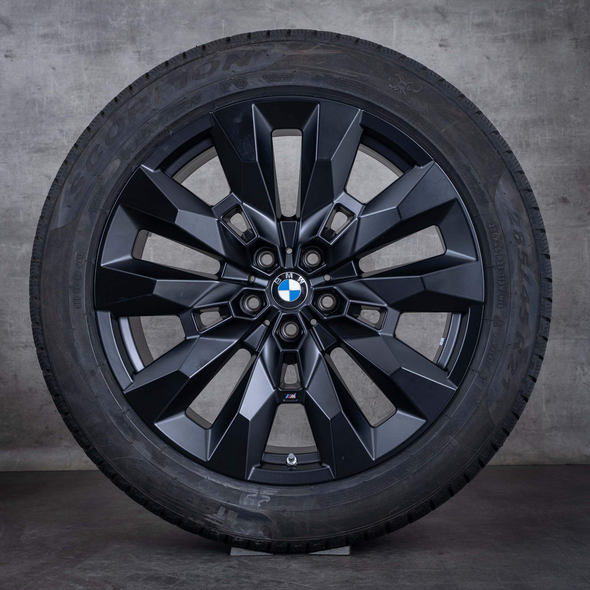 Oryginalne koła zimowe BMW XM 21 cali G09 Felgi 5A6DE91 Styling 917 M czarny mat