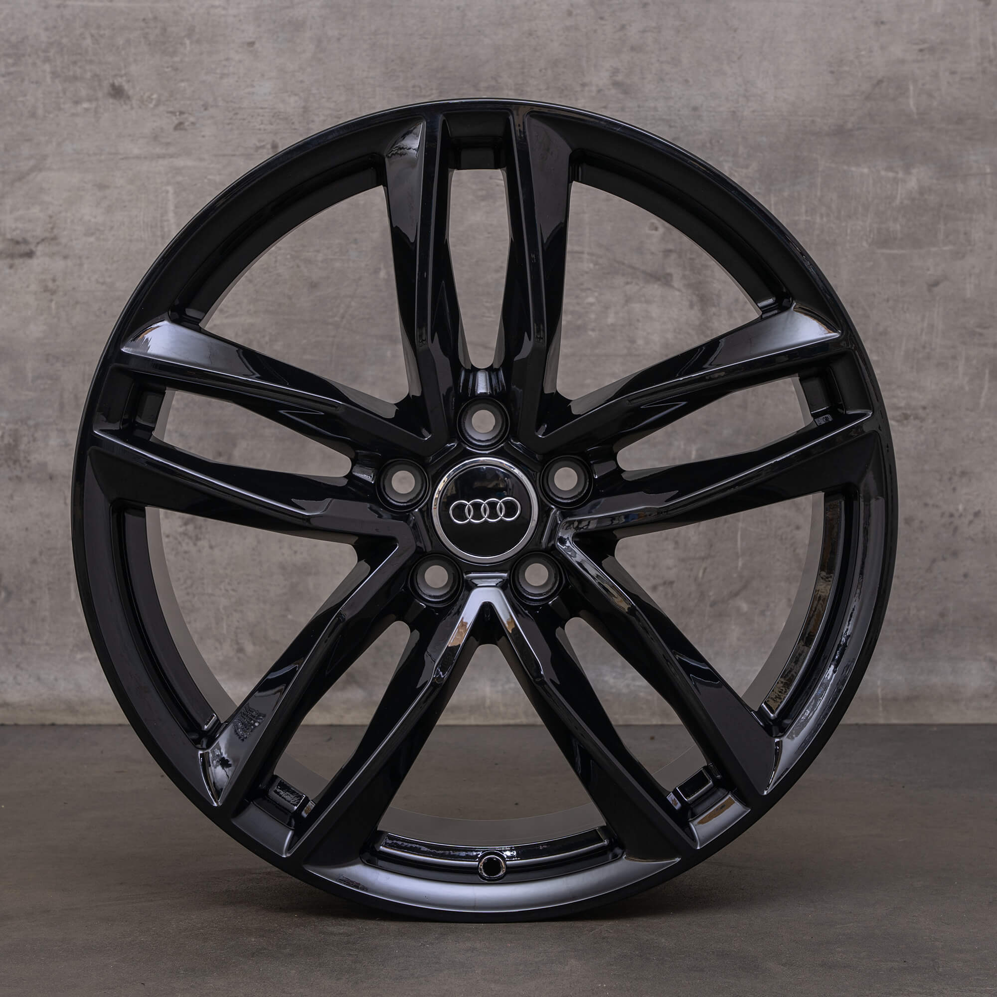 OEM Audi TT TTS TTRS rims 19 inch 8S FV 8S0601025BG black high