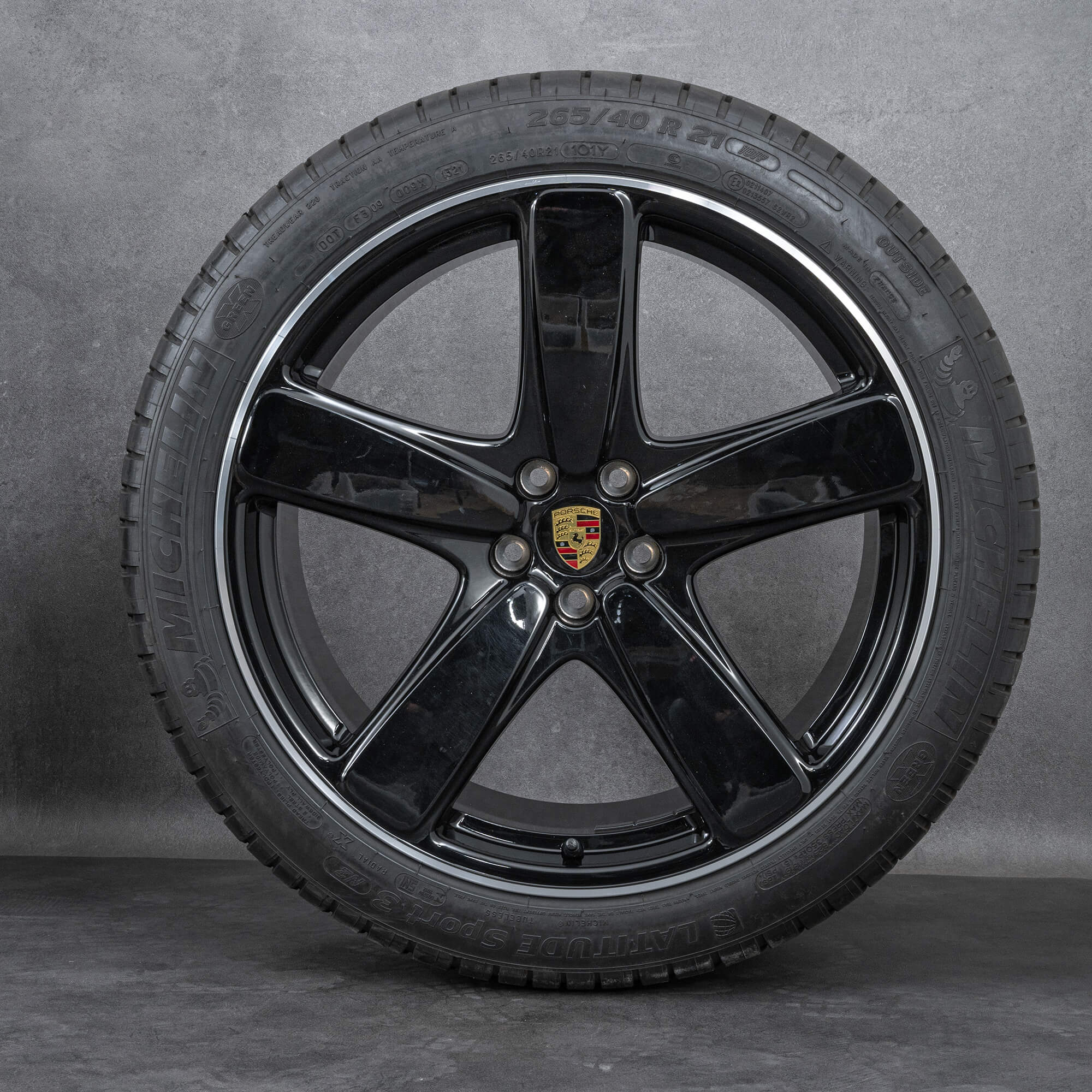 Original Porsche Macan II jantes 21 polegadas 95B Classic pneus de verão rodas