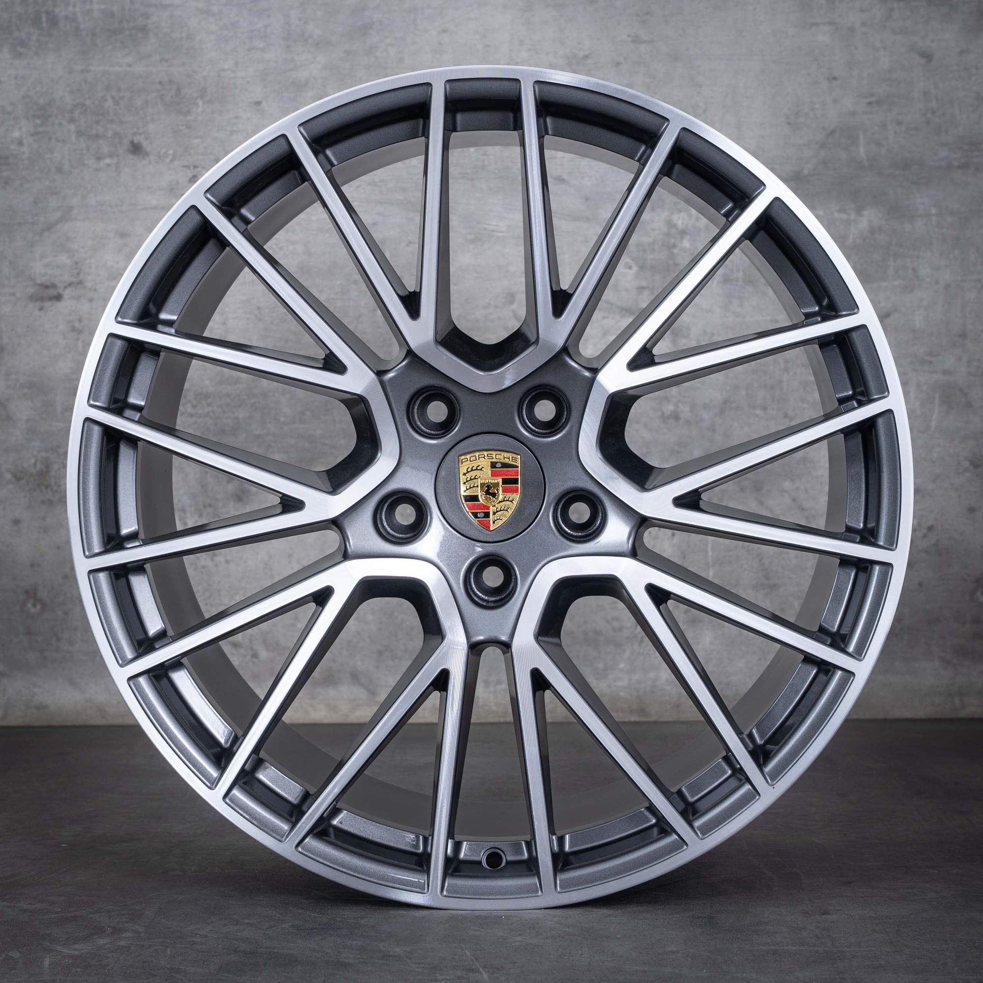 Original Porsche Cayenne Winterräder 21 Zoll 9YA Felgen RS Spyder 9Y0601025K 9Y0601025L titan glanzgedreht