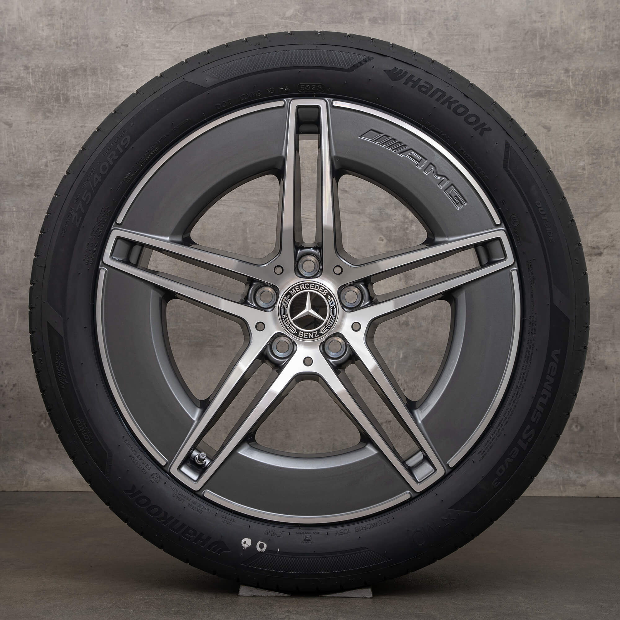 Oryginalne felgi Mercedes-Benz Klasy E AMG 19 cali W214 – opony letnie A2144010300 A2144010400 himalaya grey diamond cut NOWE