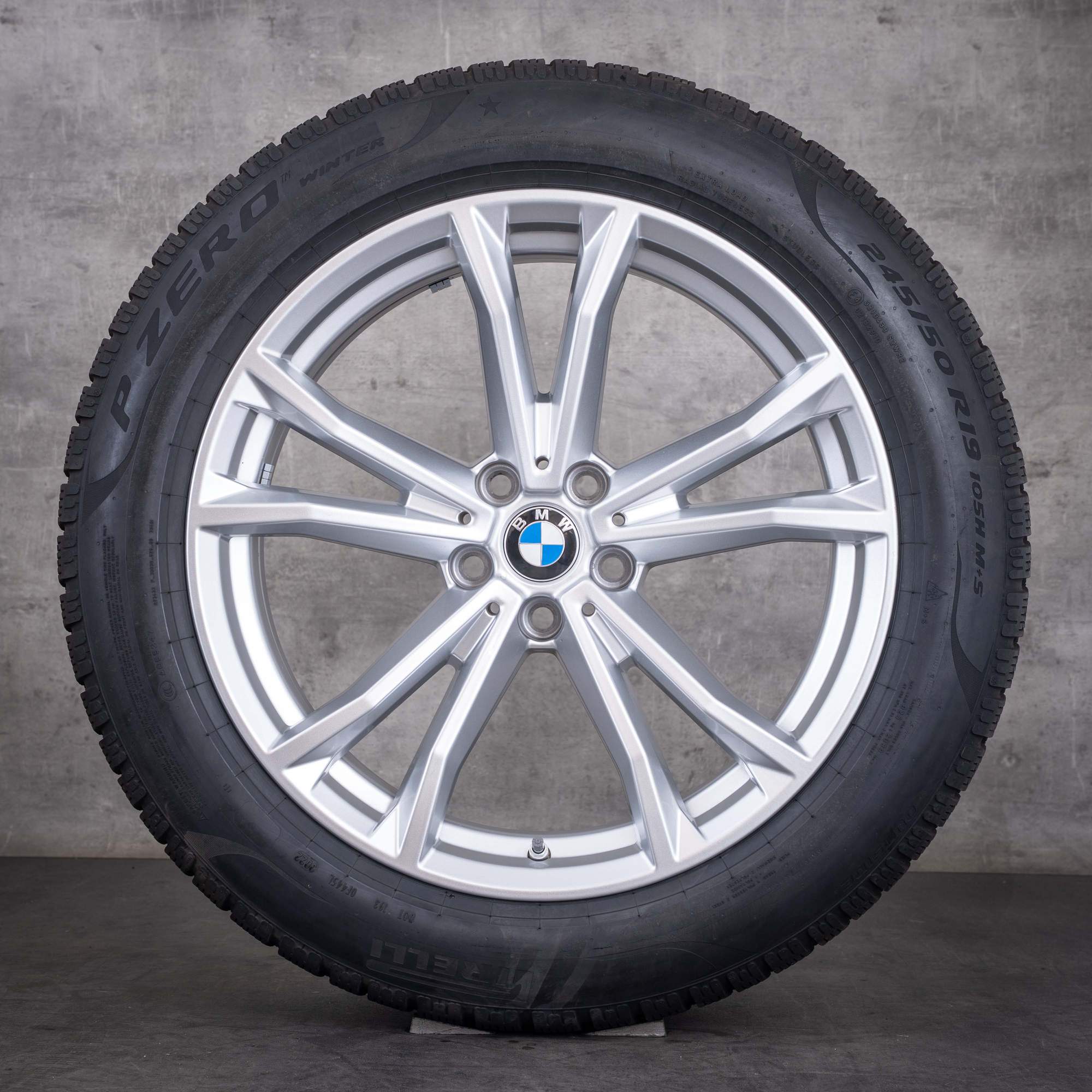 OEM BMW 7 Series i7 X3 winter wheels 19inch G70 G45 rims styling 903 5A19DE0 winter tyres silver - wheel 1 of 4