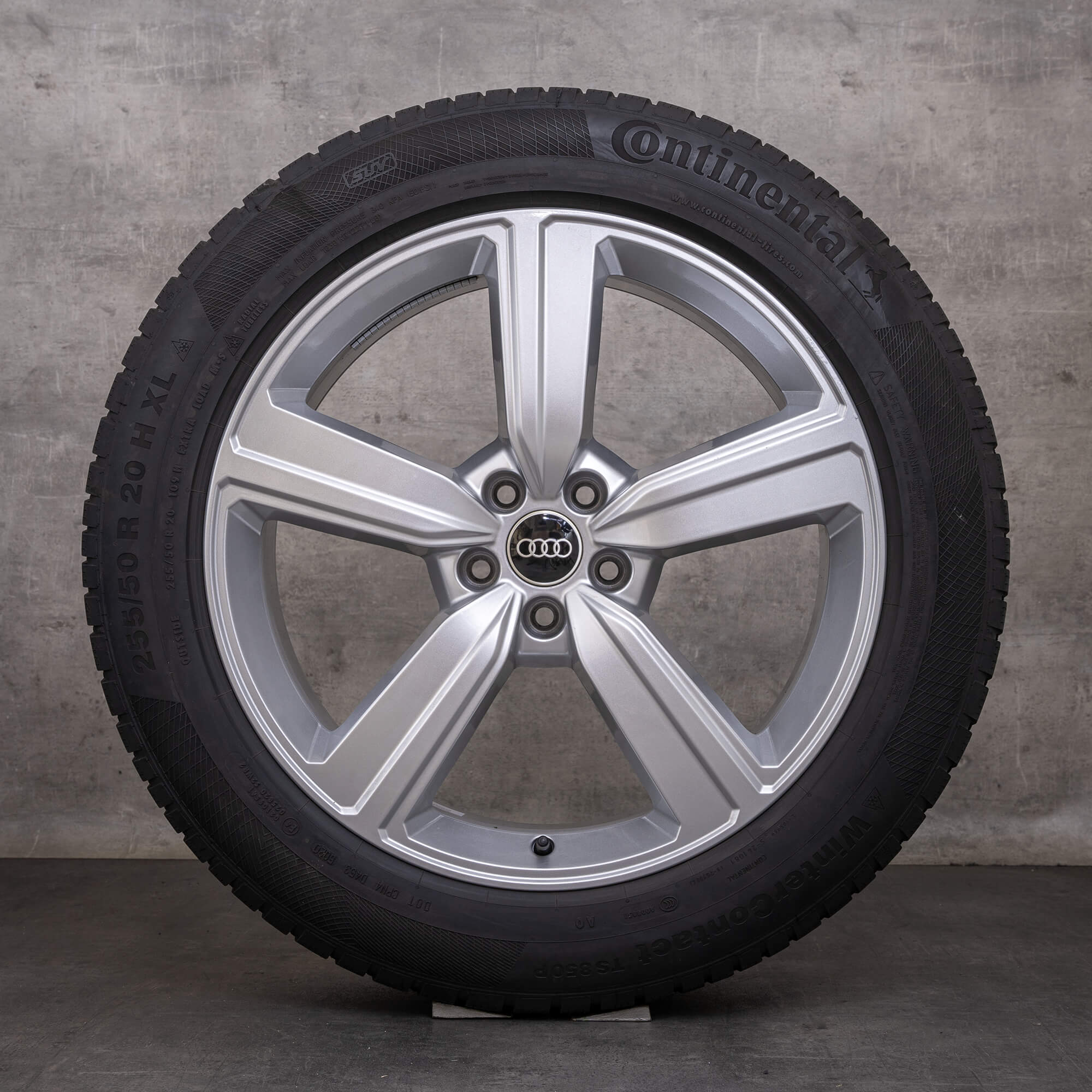 Oryginał Audi e-tron Q8 koła zimowe 20 cali GEN GEA felgi 4KE601025S srebrne