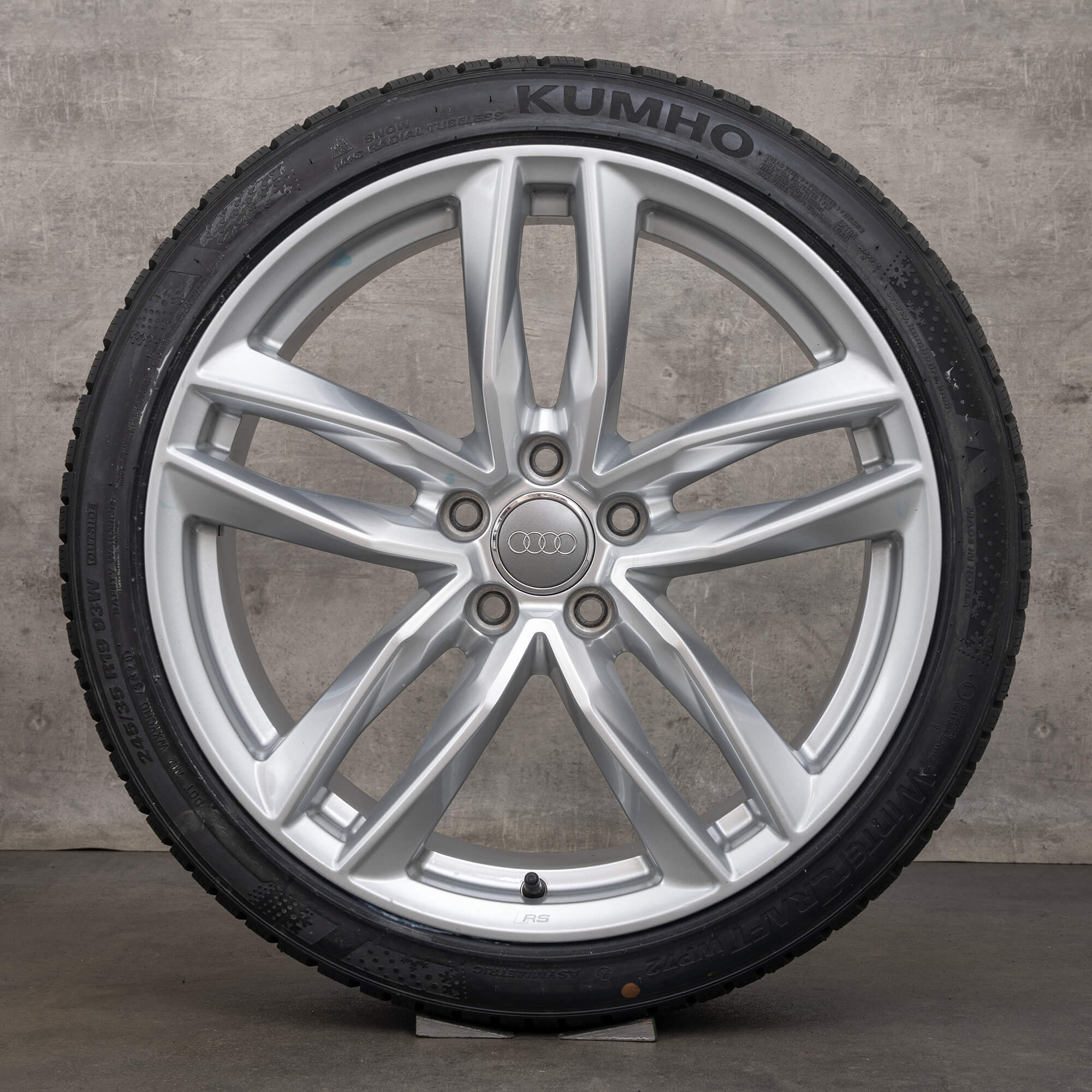 Audi TT TTS 8S Winterräder 19 Zoll Felgen Winterreifen 8S0601025Q
