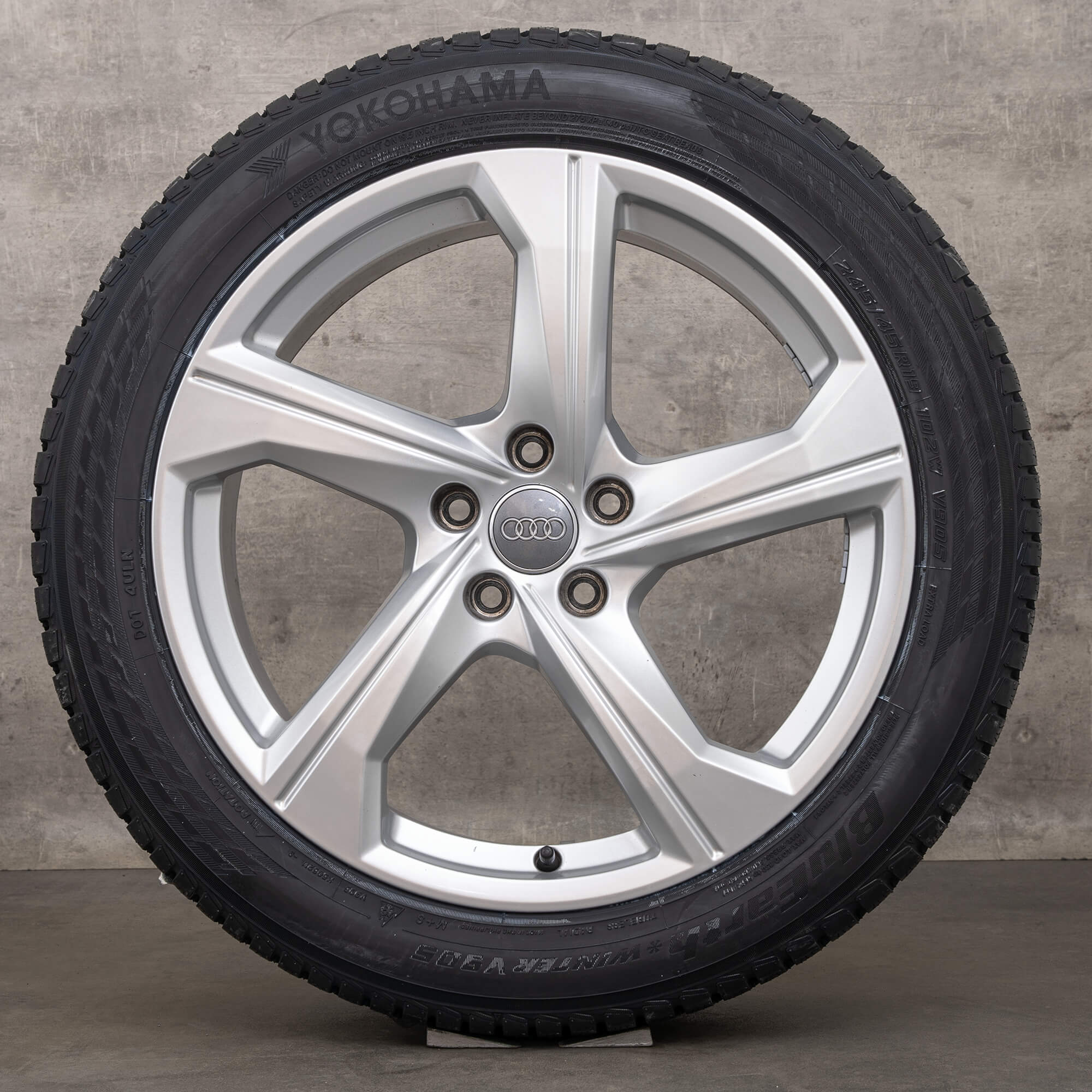 Audi A6 S6 4K C8 winter wheels 19 inch rims tires 4K0601025AJ silver