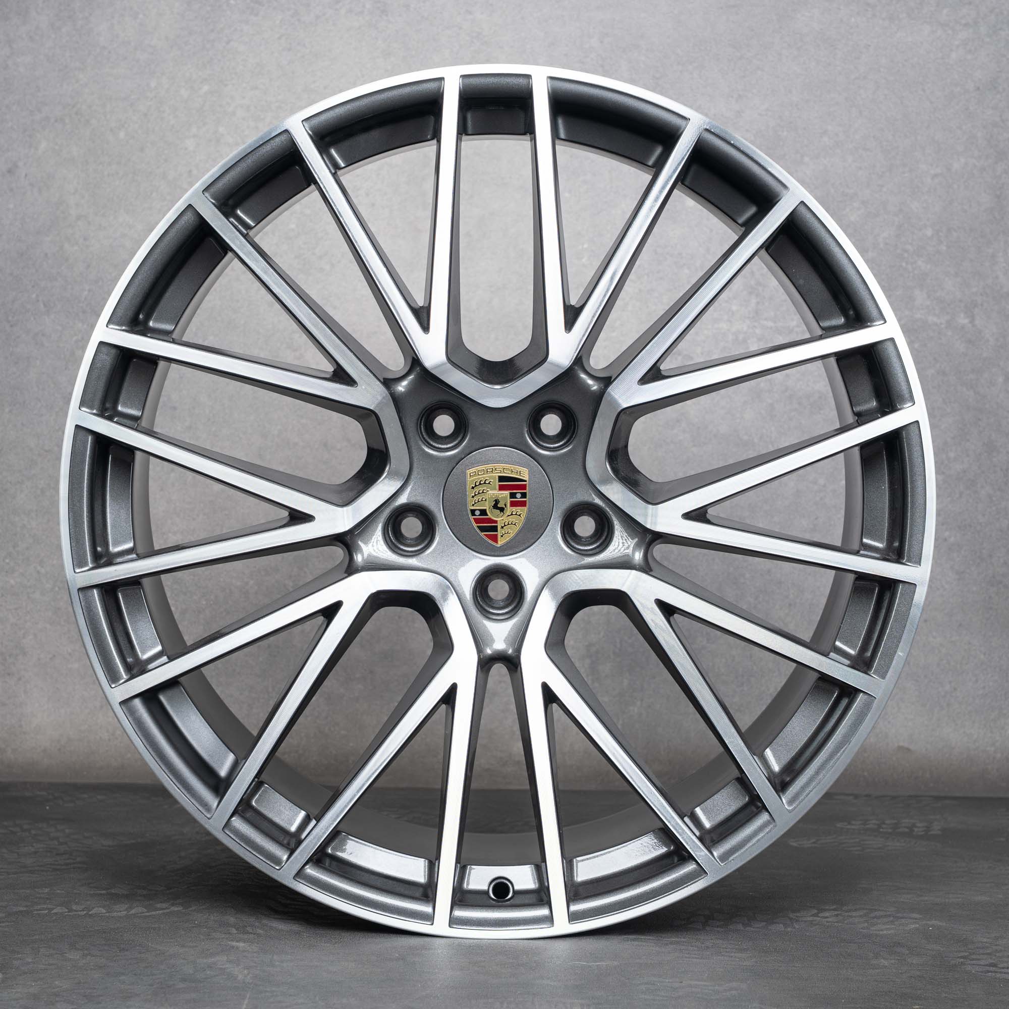 Oryginalne felgi Porsche Cayenne 9YA Coupe 22 cale 9Y3601025AL 9Y3601025AM RS Spyder polerowane tytanowe