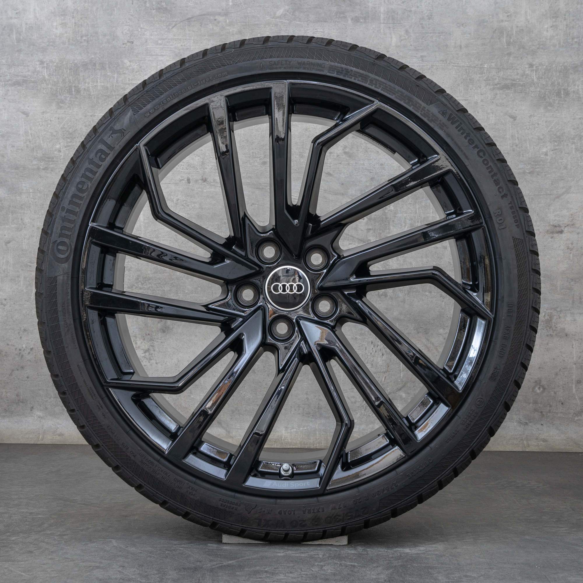 Originale Audi RS4 RS5 vinterhjul 20 tommer B9 8W F5 felger 8W0601025FT svart blank