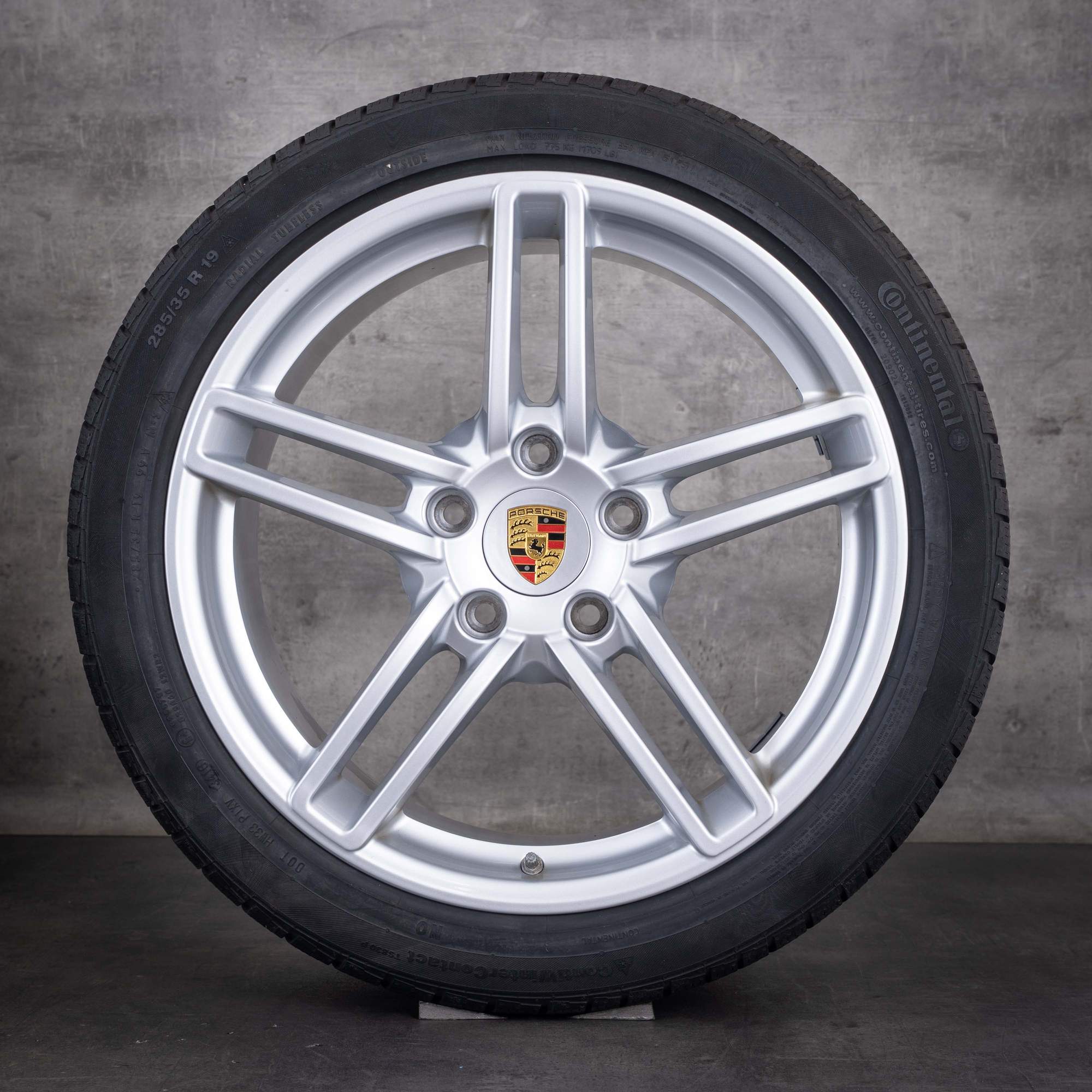 Ruedas de invierno originales Porsche 991 I de 19 pulgadas modelo C2 referencias 99136214102 99136214602 color plata brillante