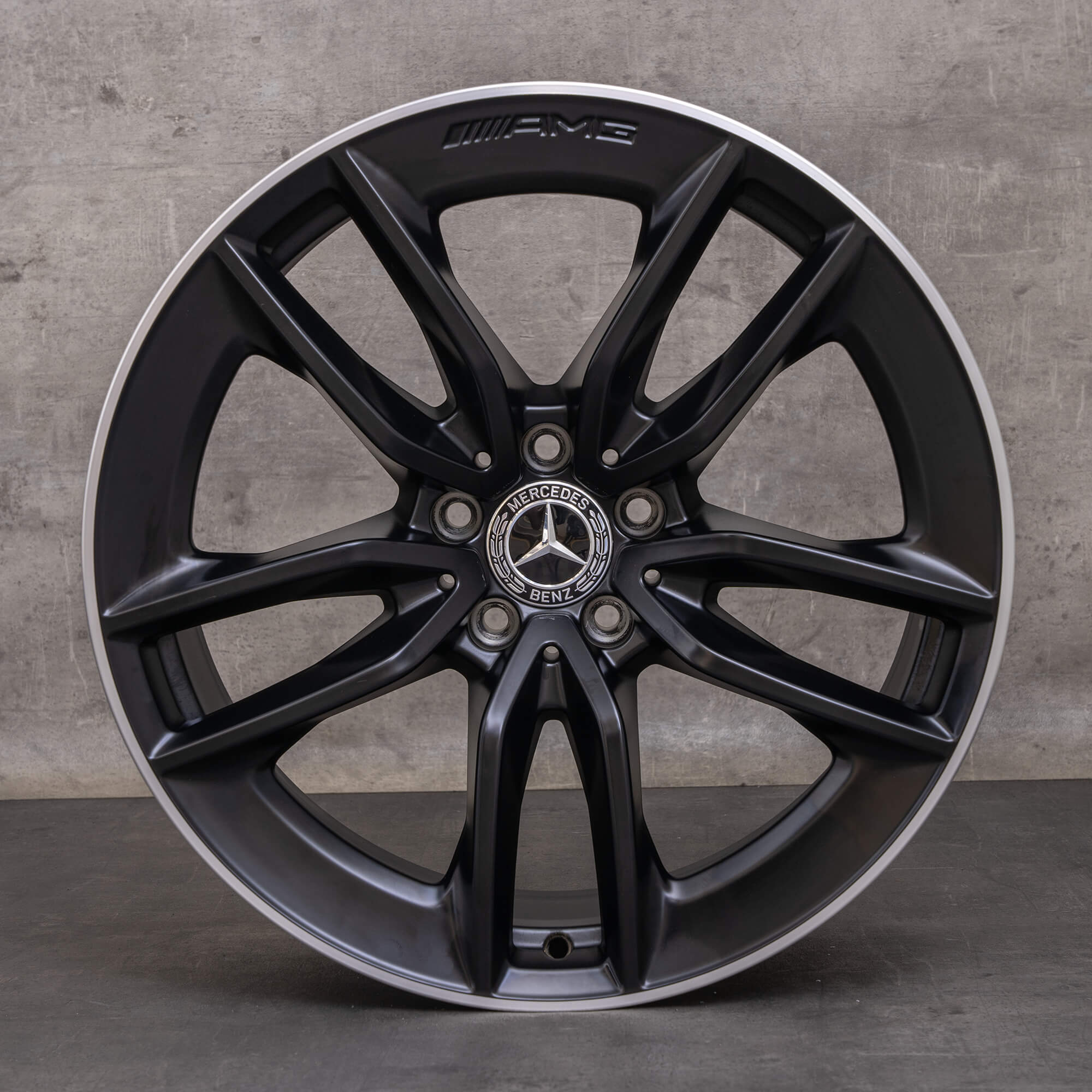 Original Mercedes Benz GT 43 53 63 & S 4Matic AMG Felgen 19 Zoll X290 4-Türer A2904010200 schwarz matt glanzgedreht