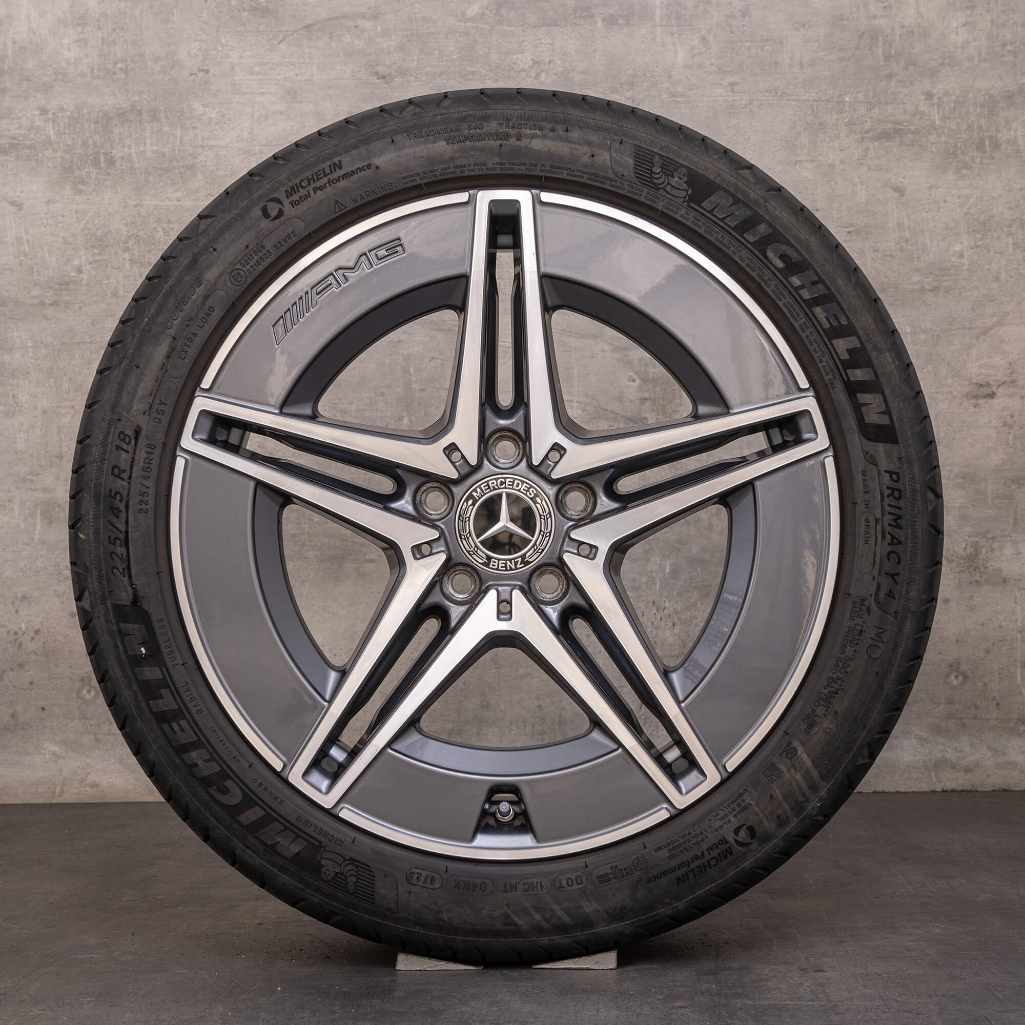 Alkuperäiset Mercedes Benz C-sarjan Hybridit-vanteet 18 tuuman W206 S206 C300e C300de C400e kesäpyörät A2064017600 A2064016600 himalajanharmaa UUTUUS