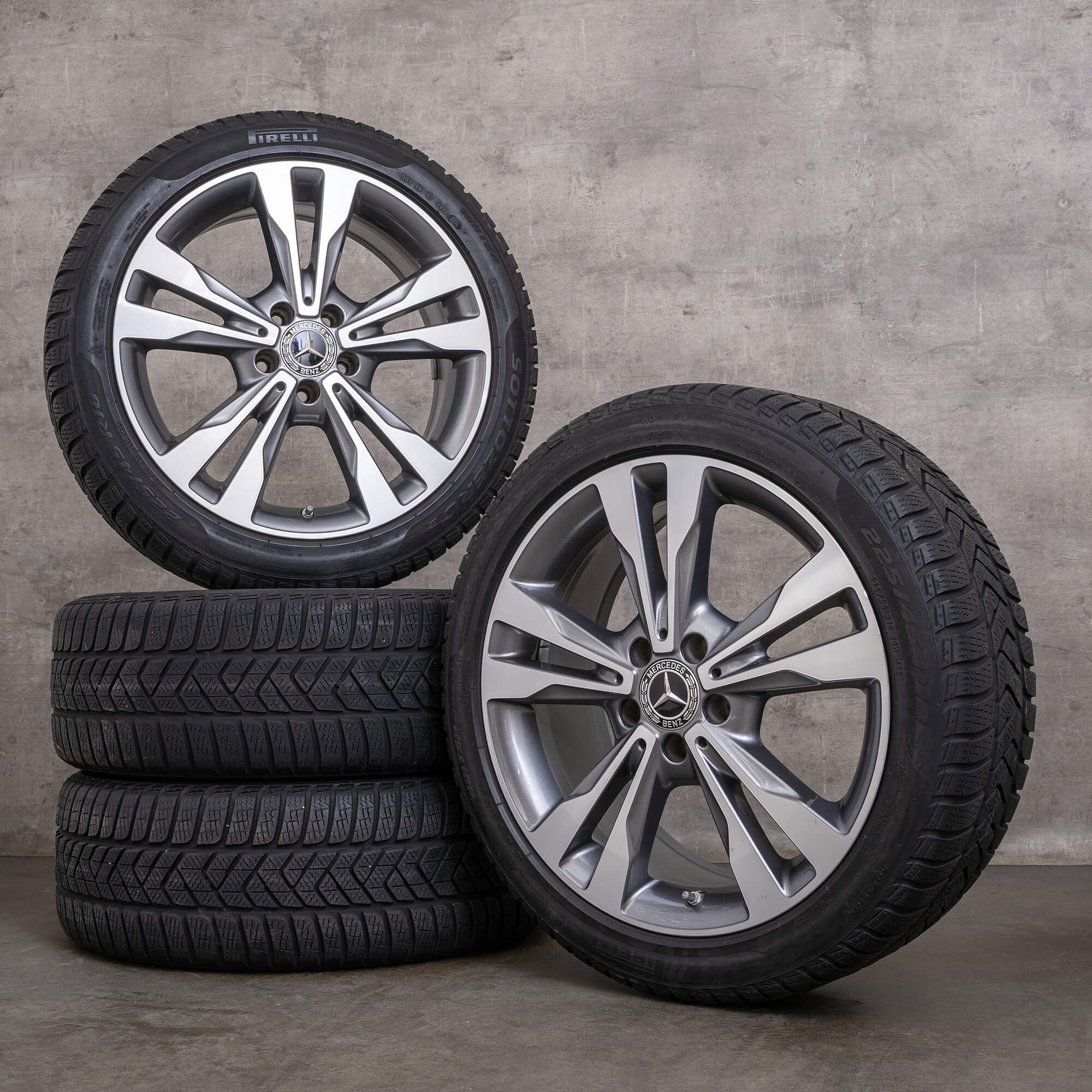 Pneumatici invernali Mercedes Benz Classe C originali W205 S205 C205 A205 cerchi A2054012802 himalaya grigio lucido torniti