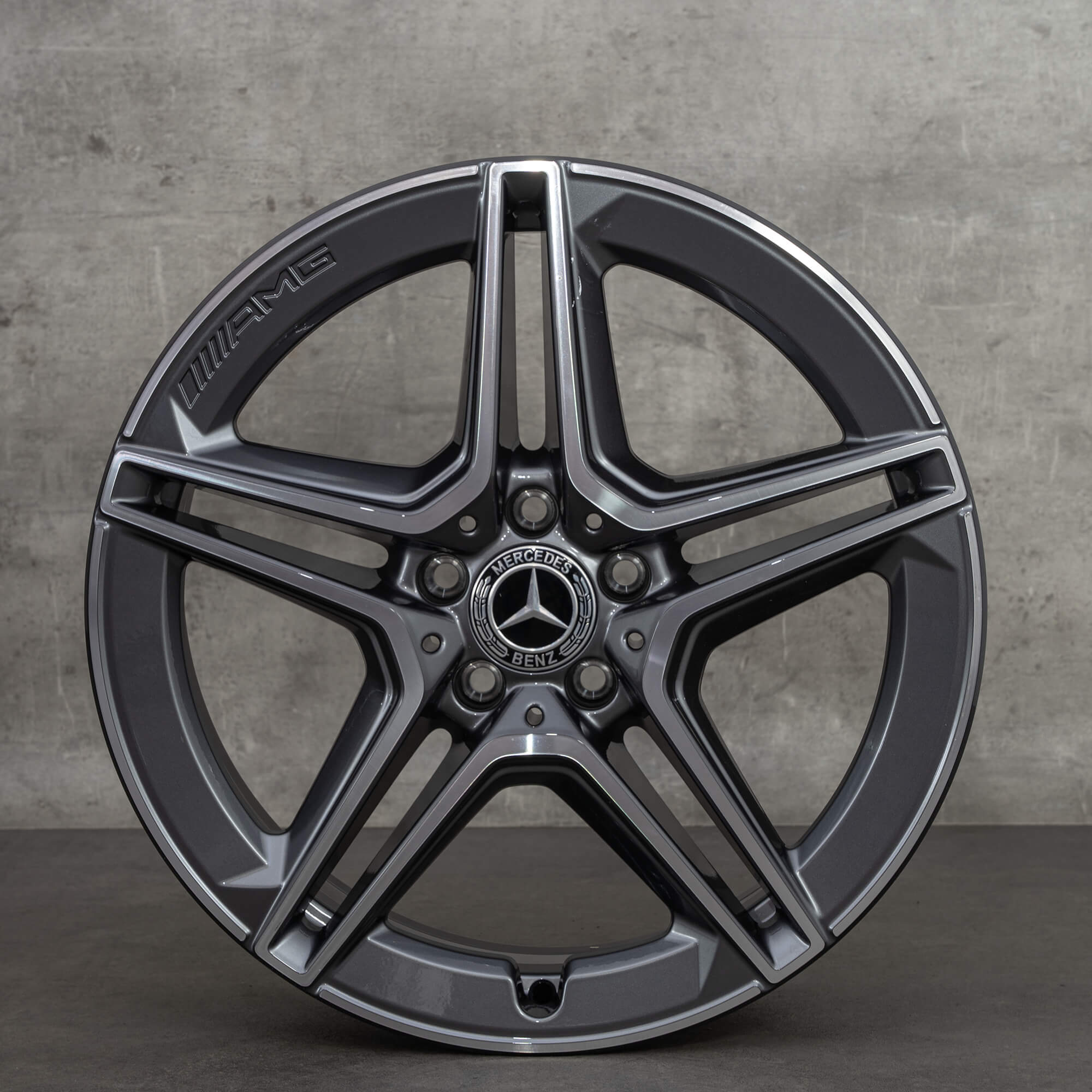 Alkuperäiset Mercedes Benz GLA GLB vanteet 19 tuuman H247 X247 A2474011500 himalaya harmaa kiillotettu