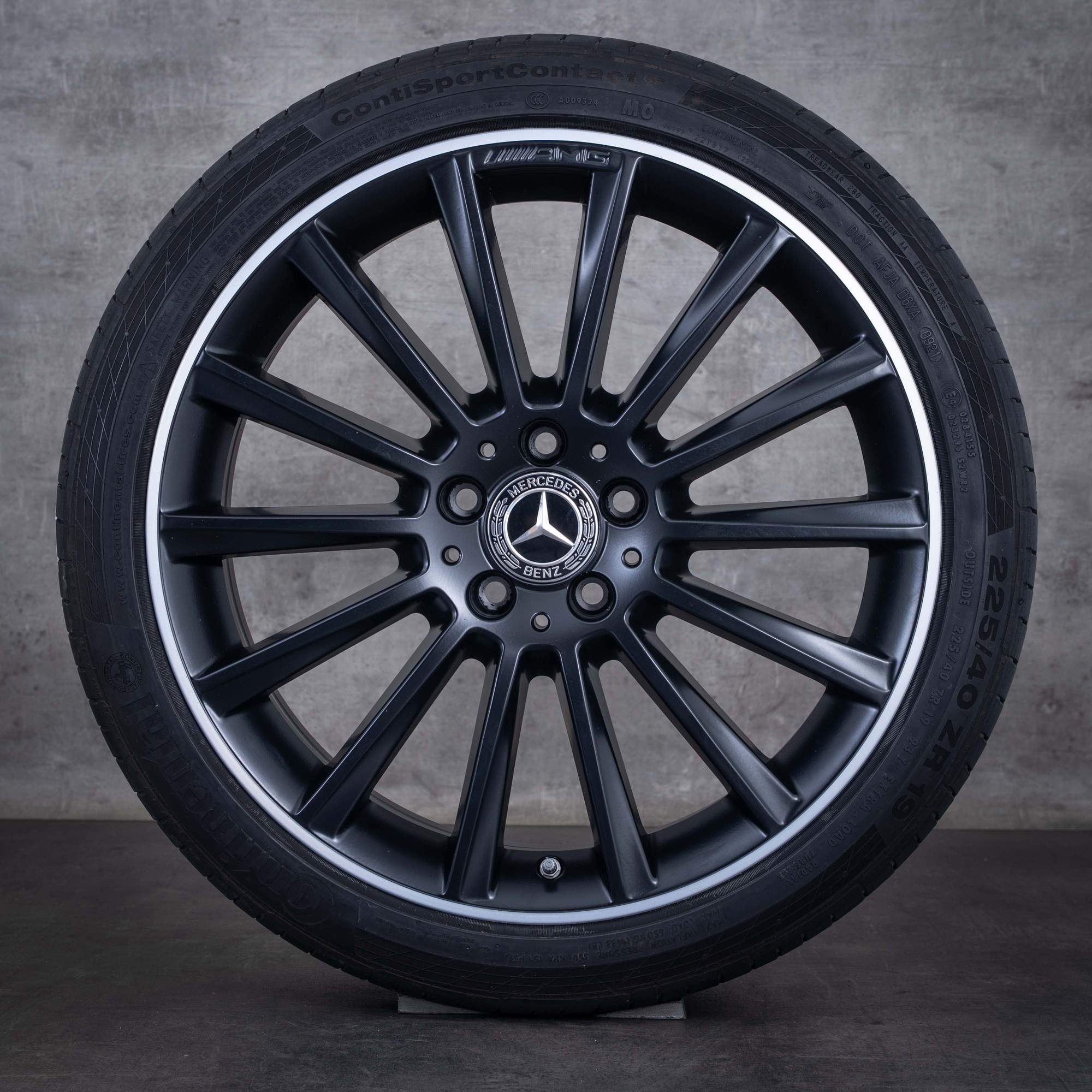 Original Mercedes Benz C-Klasse AMG Felgen 19 Zoll W205 S205 C205 A205 Sommerräder A2054011300 A2054011400 schwarz matt rand glanzgedreht