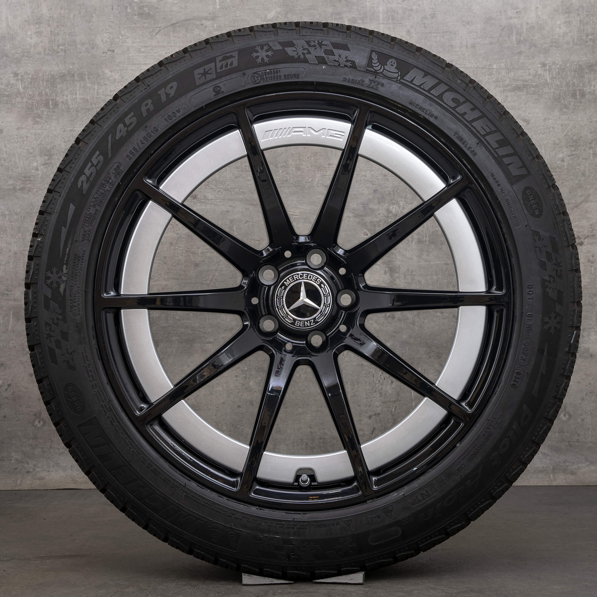 Originale Mercedes Benz GT 43 53 63 & S 4Matic AMG vinterhjul 19 tommers X290 4-dørs felger A2904010000 A2904010100 svart sølv