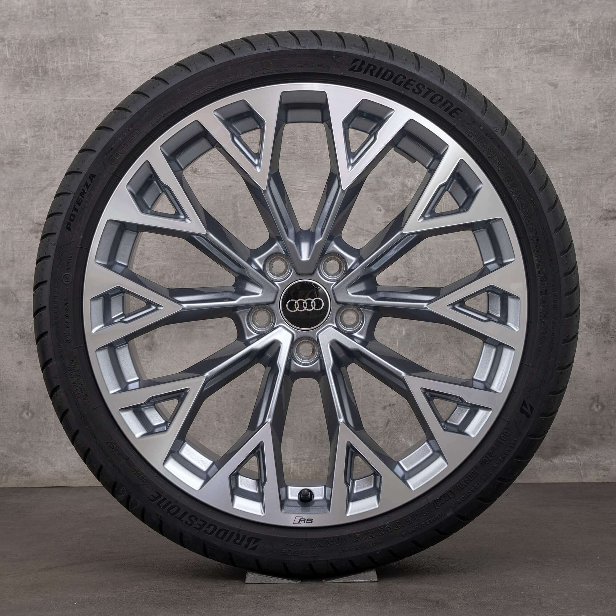 Audi RS3 19インチ 純正アルミ Audi RS3 19インチ 純正アルミ アウディ A3 S3 RS3 8V 純正 ホイール